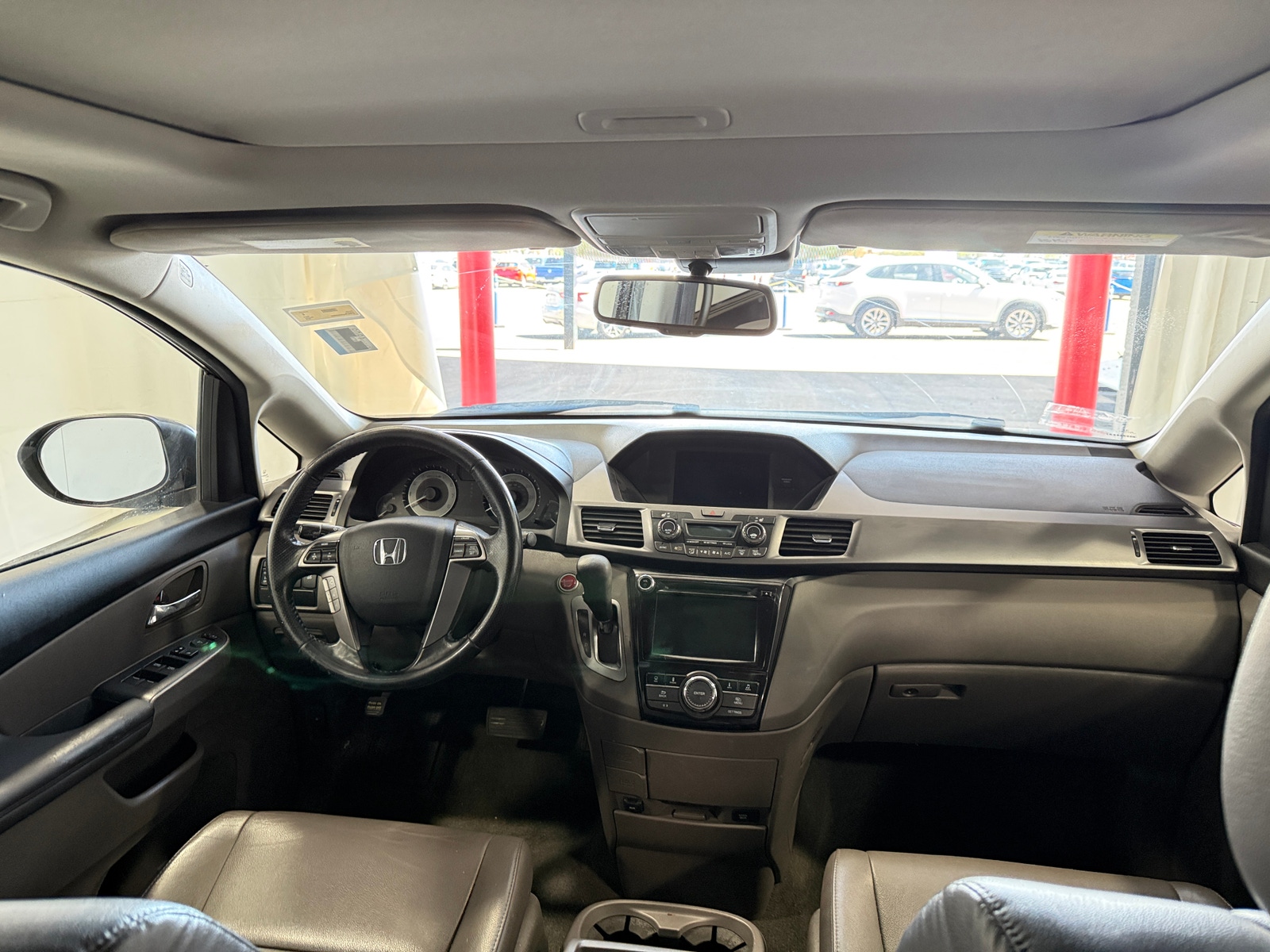 Thumbnail: 2014 Honda Odyssey - 2