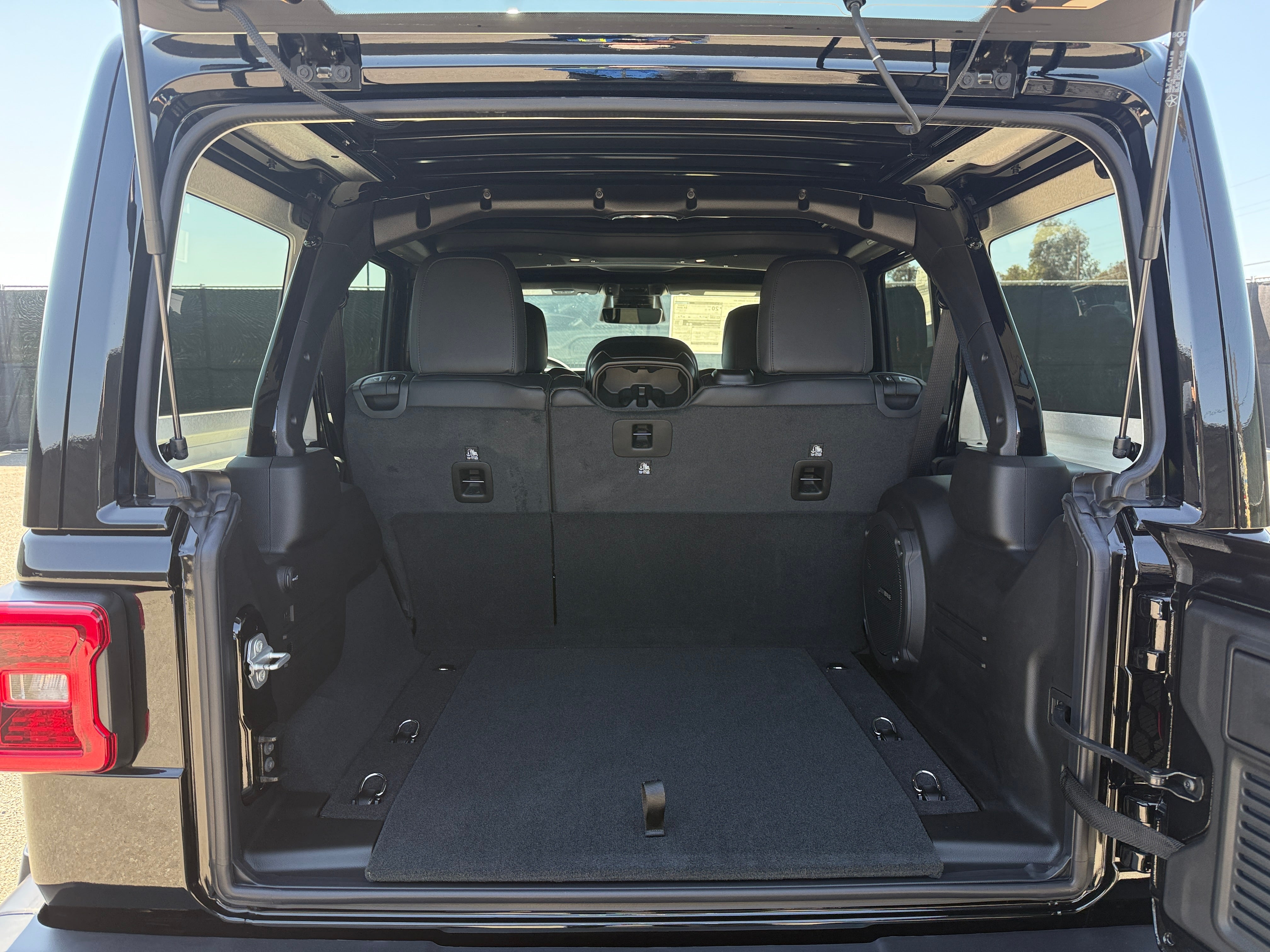 2026 Jeep Wrangler Sahara's photo