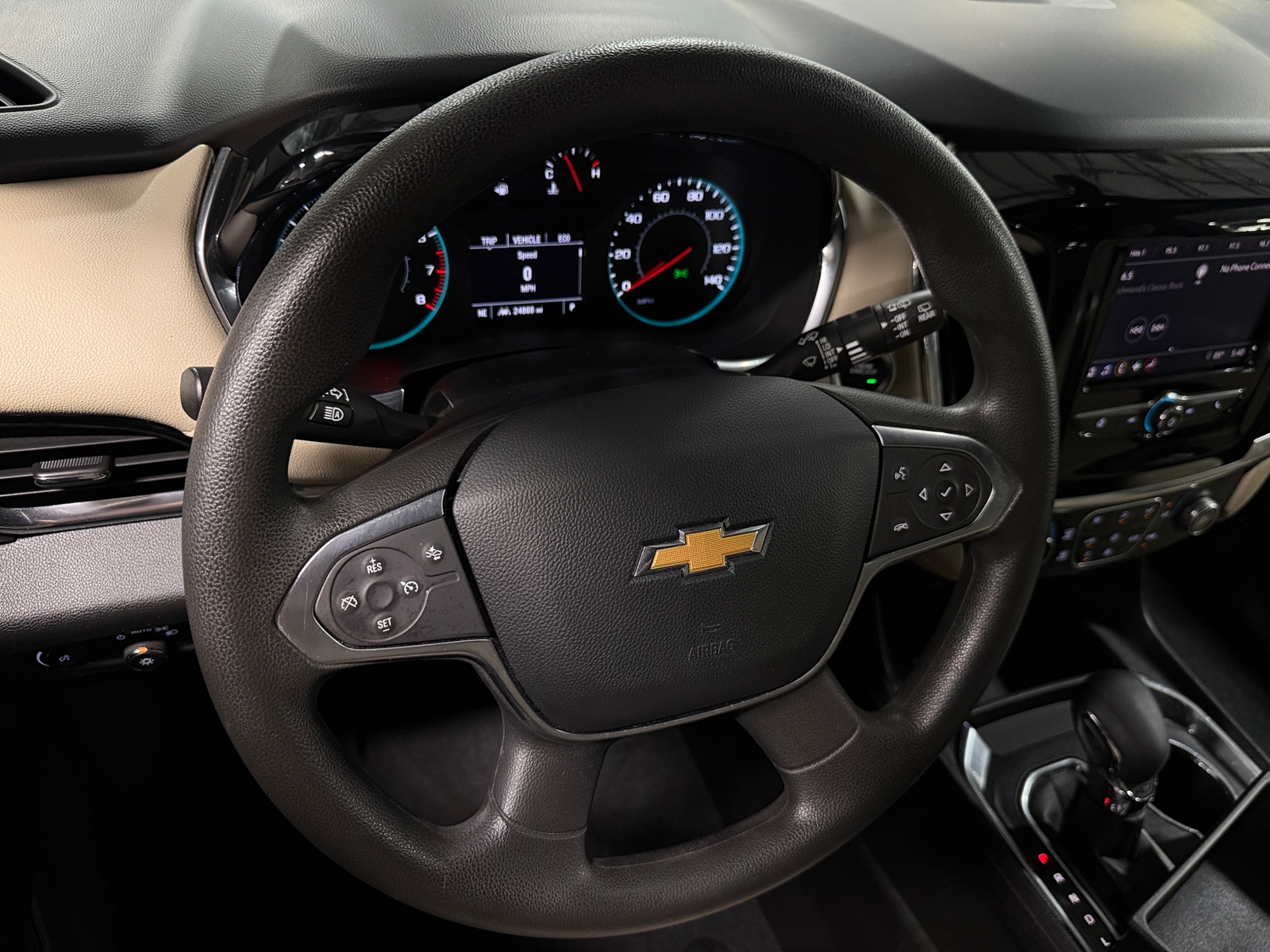 Thumbnail: 2023 Chevrolet Traverse - 5
