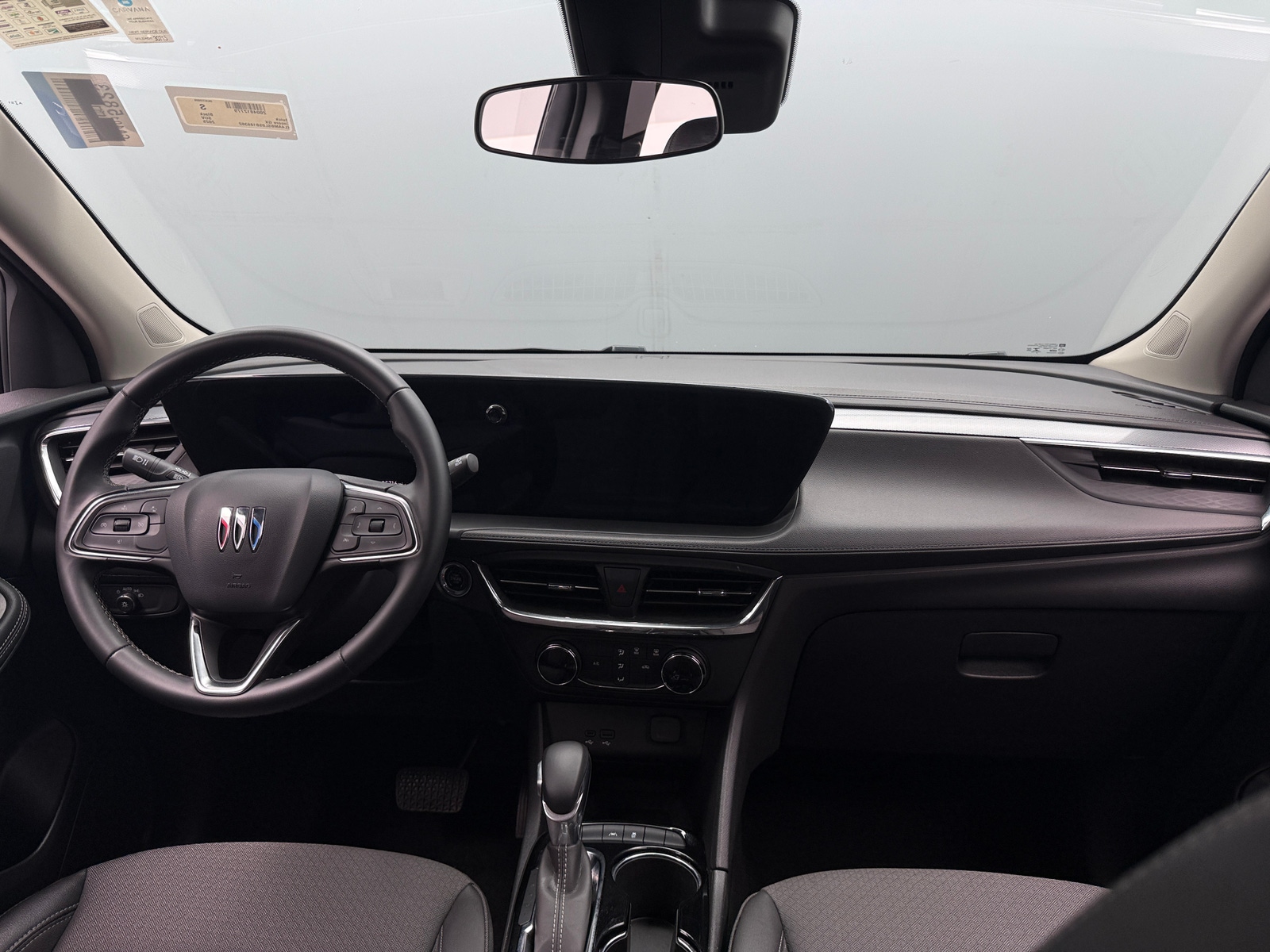 Thumbnail: 2025 Buick Encore GX - 2