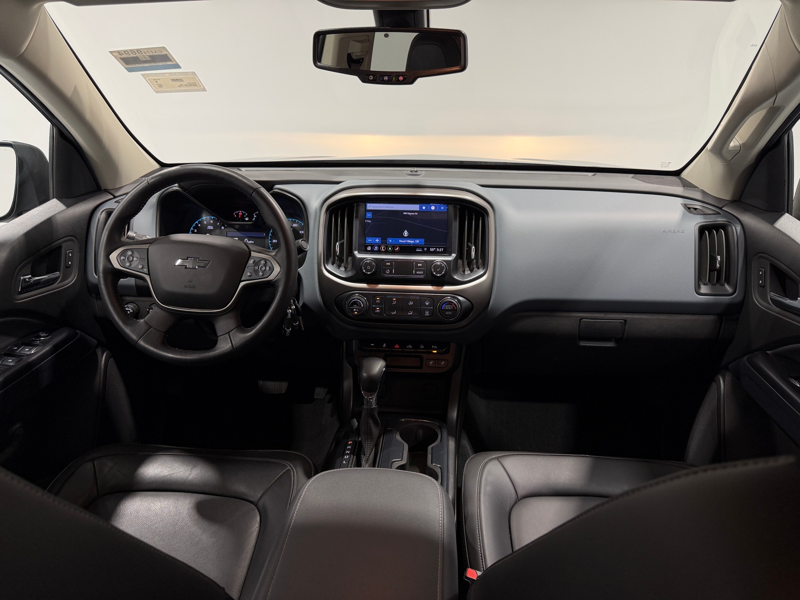 Thumbnail: 2022 Chevrolet Colorado - 3