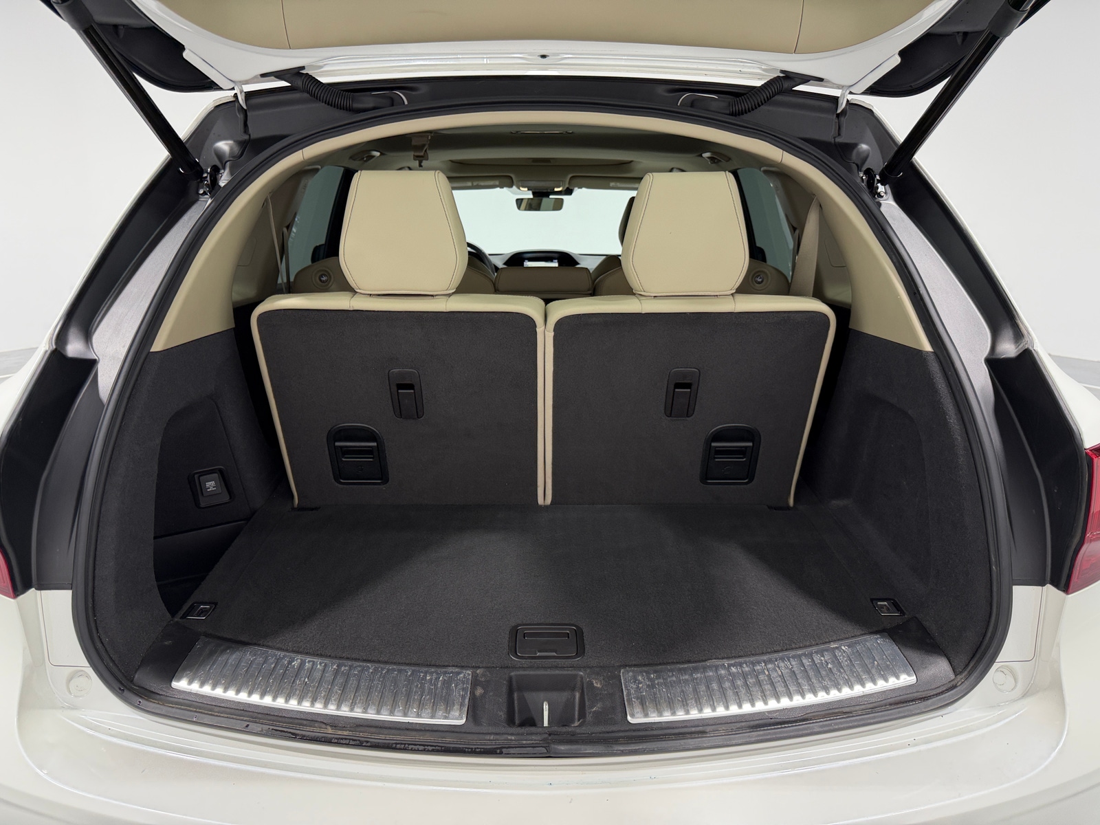 Thumbnail: 2019 Acura MDX - 6
