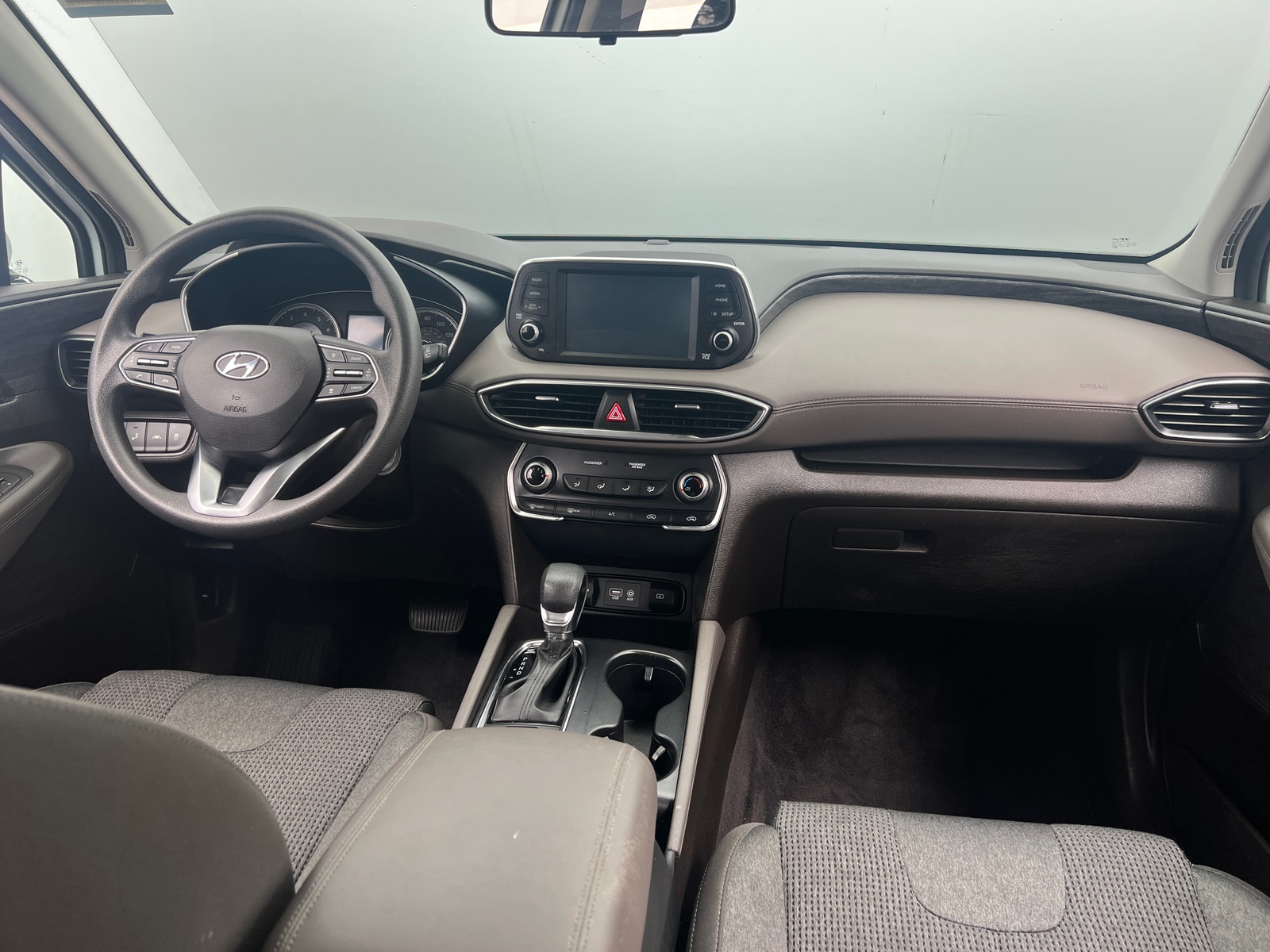 Thumbnail: 2019 Hyundai Santa Fe - 3
