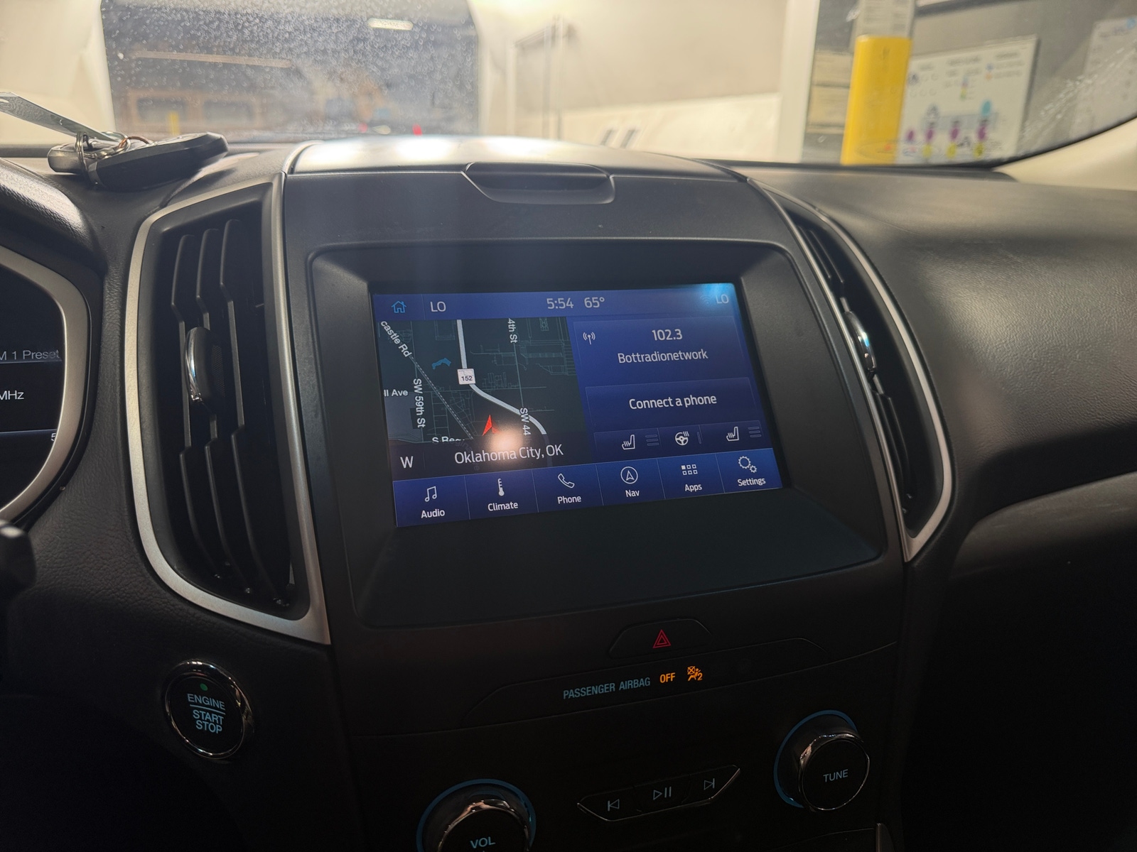 Thumbnail: 2019 Ford Edge - 3