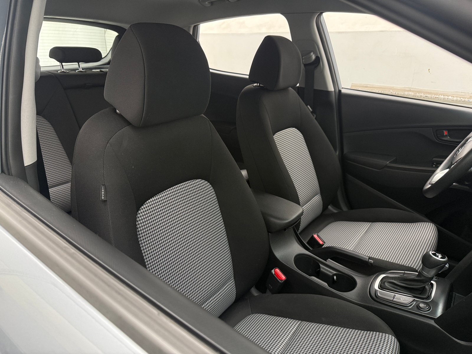 Thumbnail: 2021 Hyundai Kona - 2