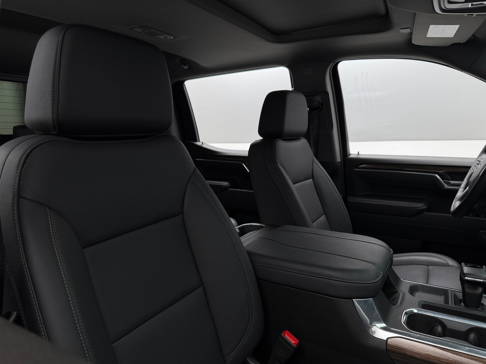 Thumbnail: 2025 Chevrolet Silverado 1500 - 2