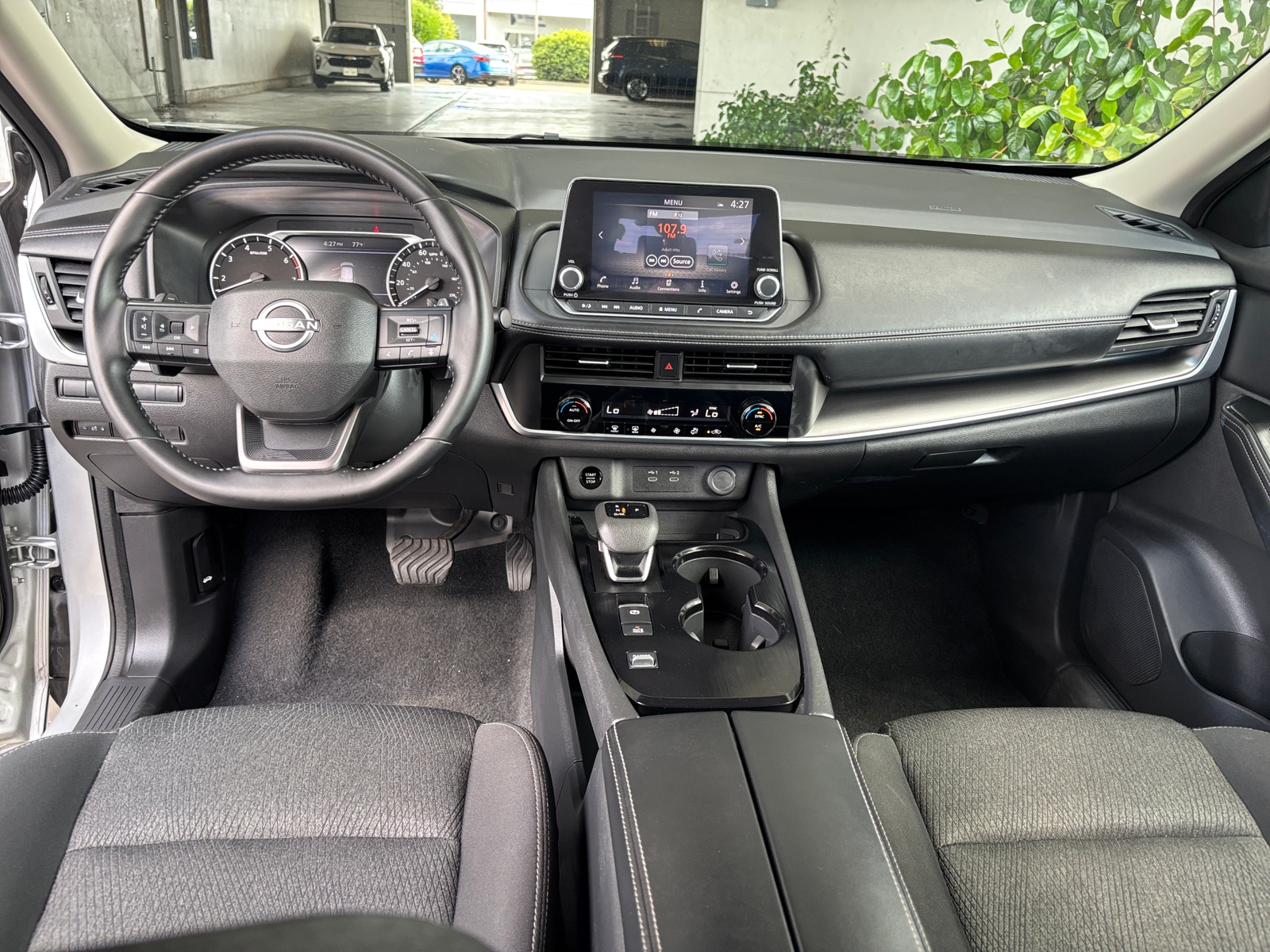 Thumbnail: 2025 Nissan Rogue - 3