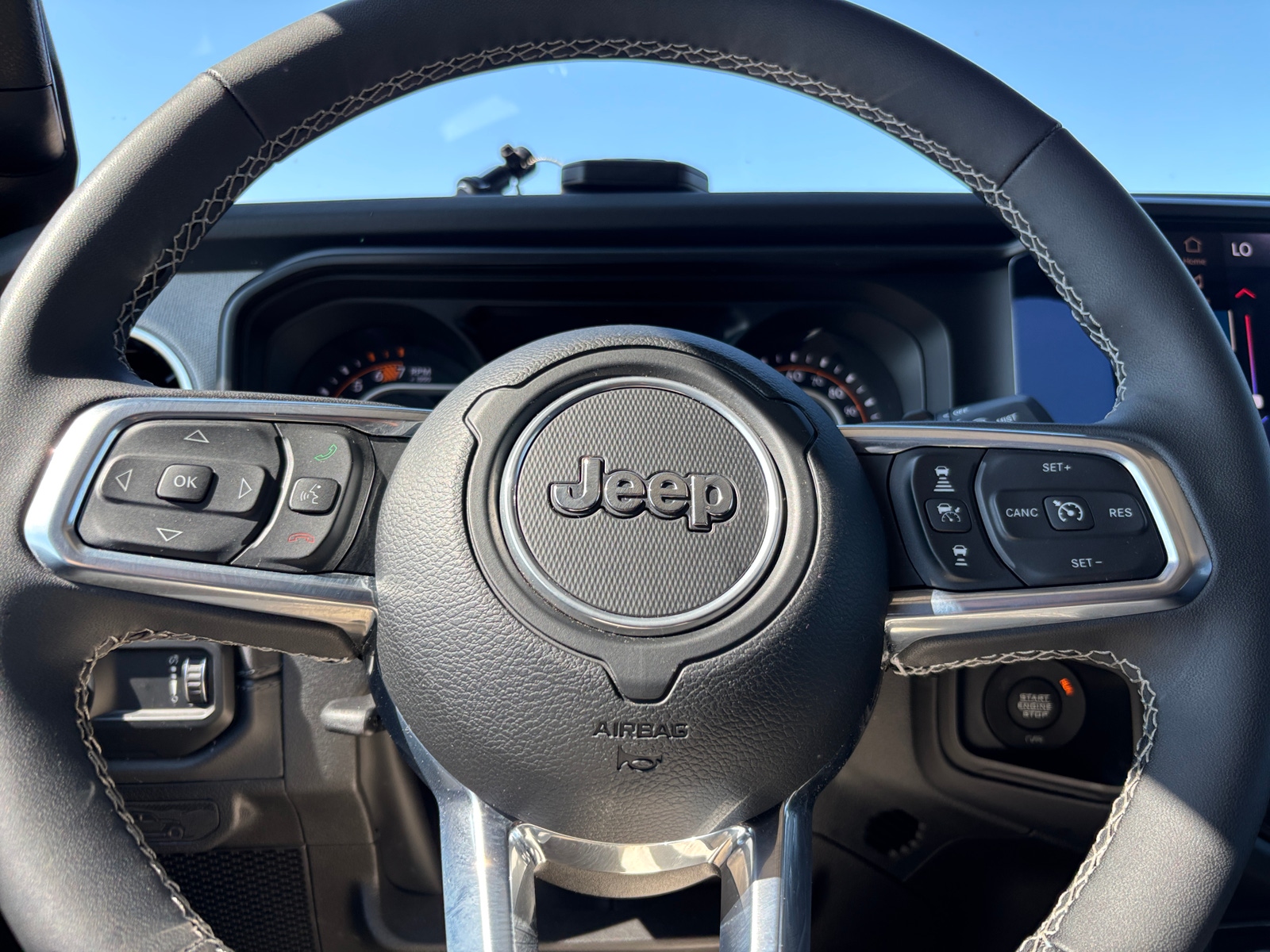 Thumbnail: 2025 Jeep Wrangler - 5
