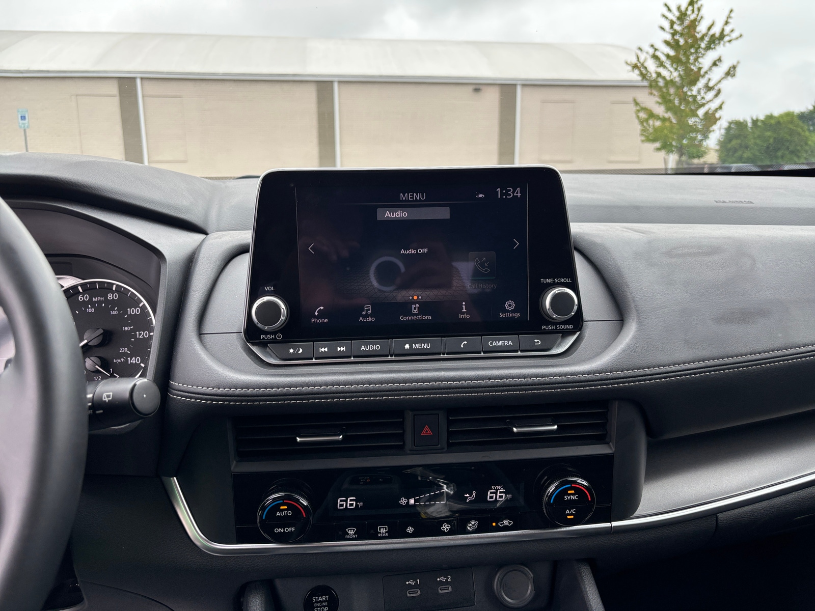 Thumbnail: 2025 Nissan Rogue - 4
