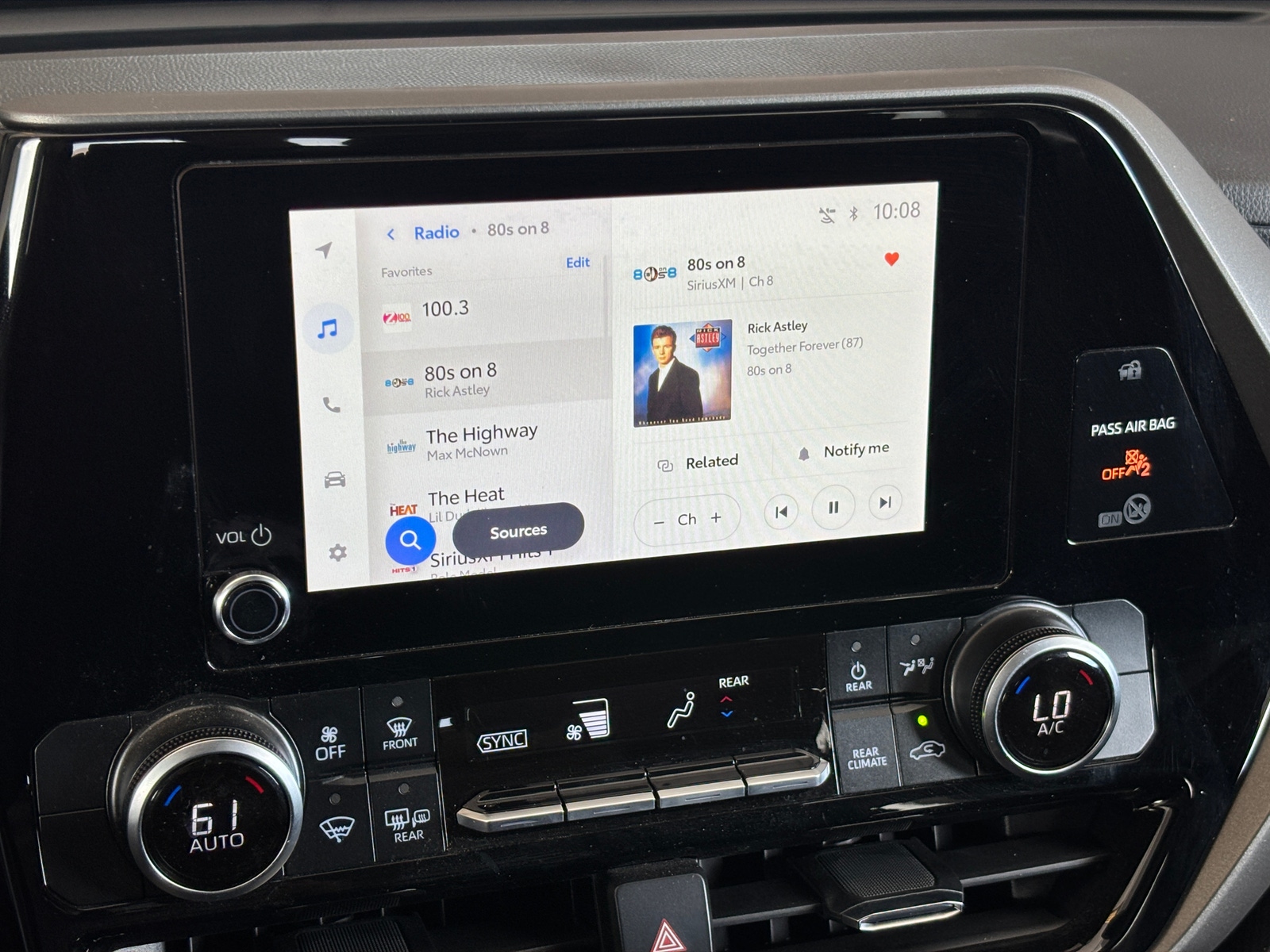 Thumbnail: 2025 Toyota Highlander - 4