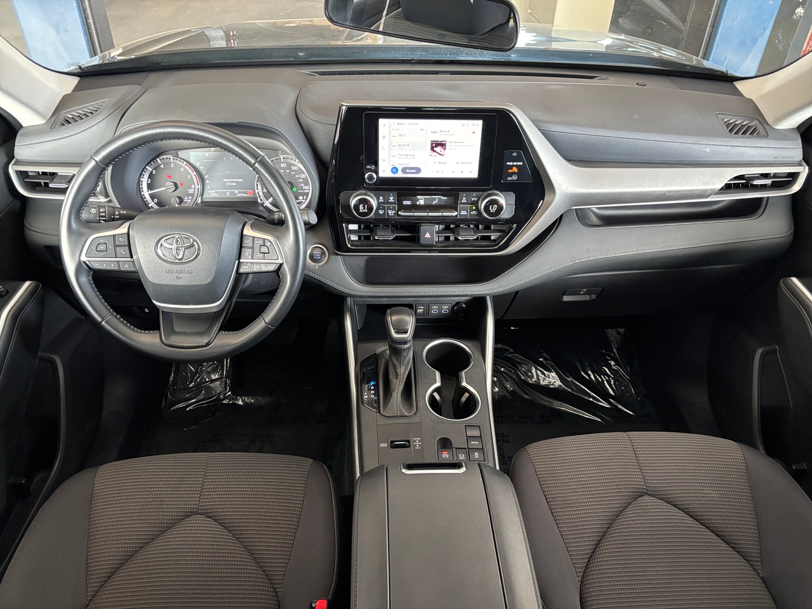 Thumbnail: 2025 Toyota Highlander - 3
