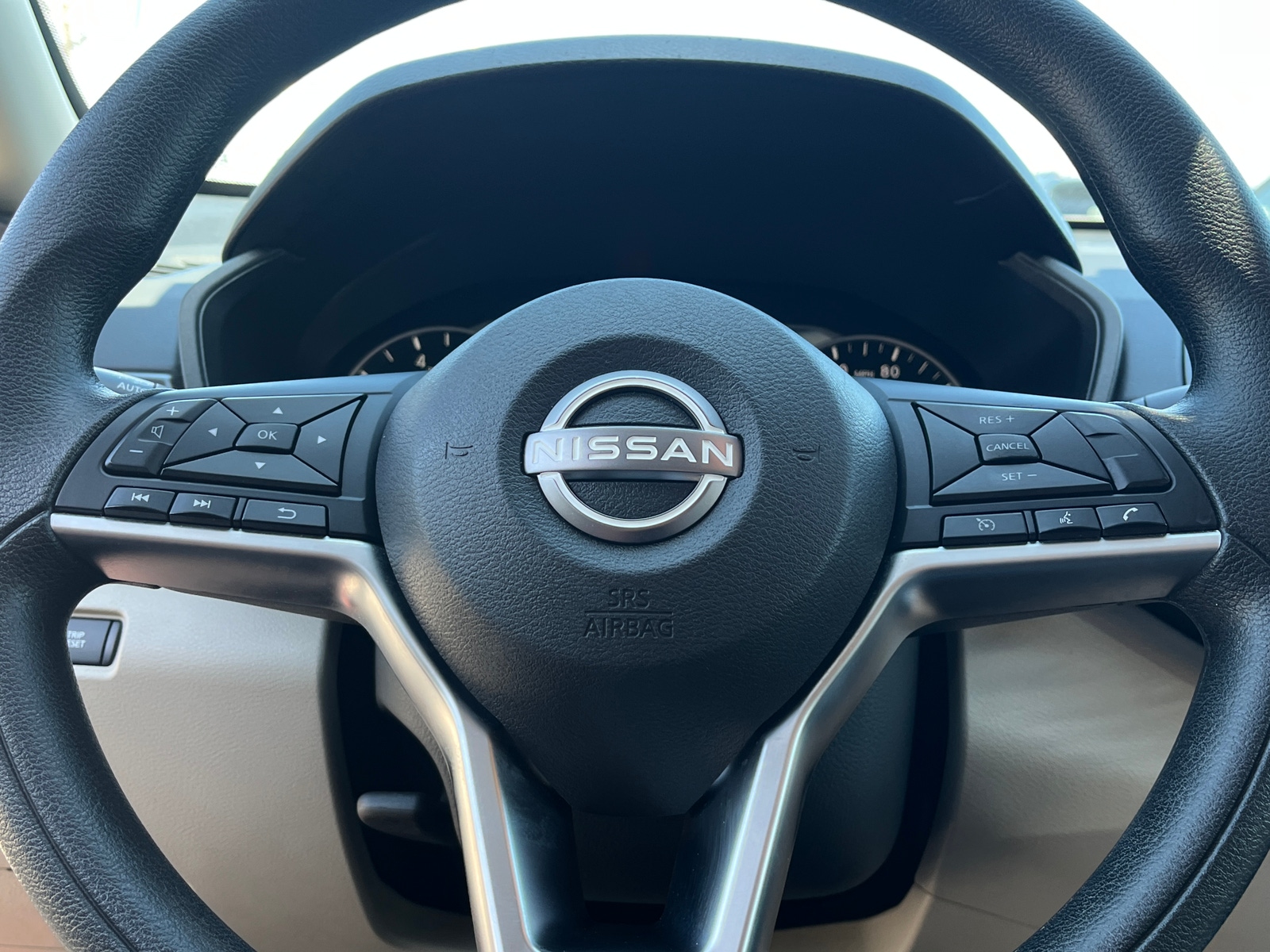 Thumbnail: 2025 Nissan Altima - 5