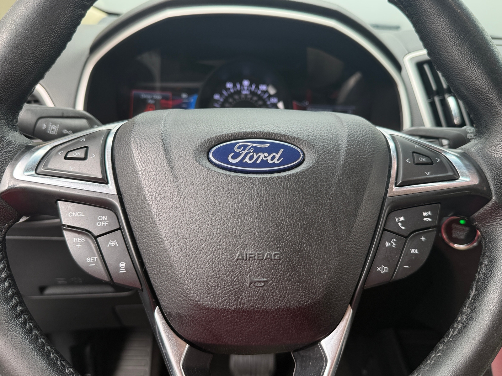 Thumbnail: 2020 Ford Edge - 4