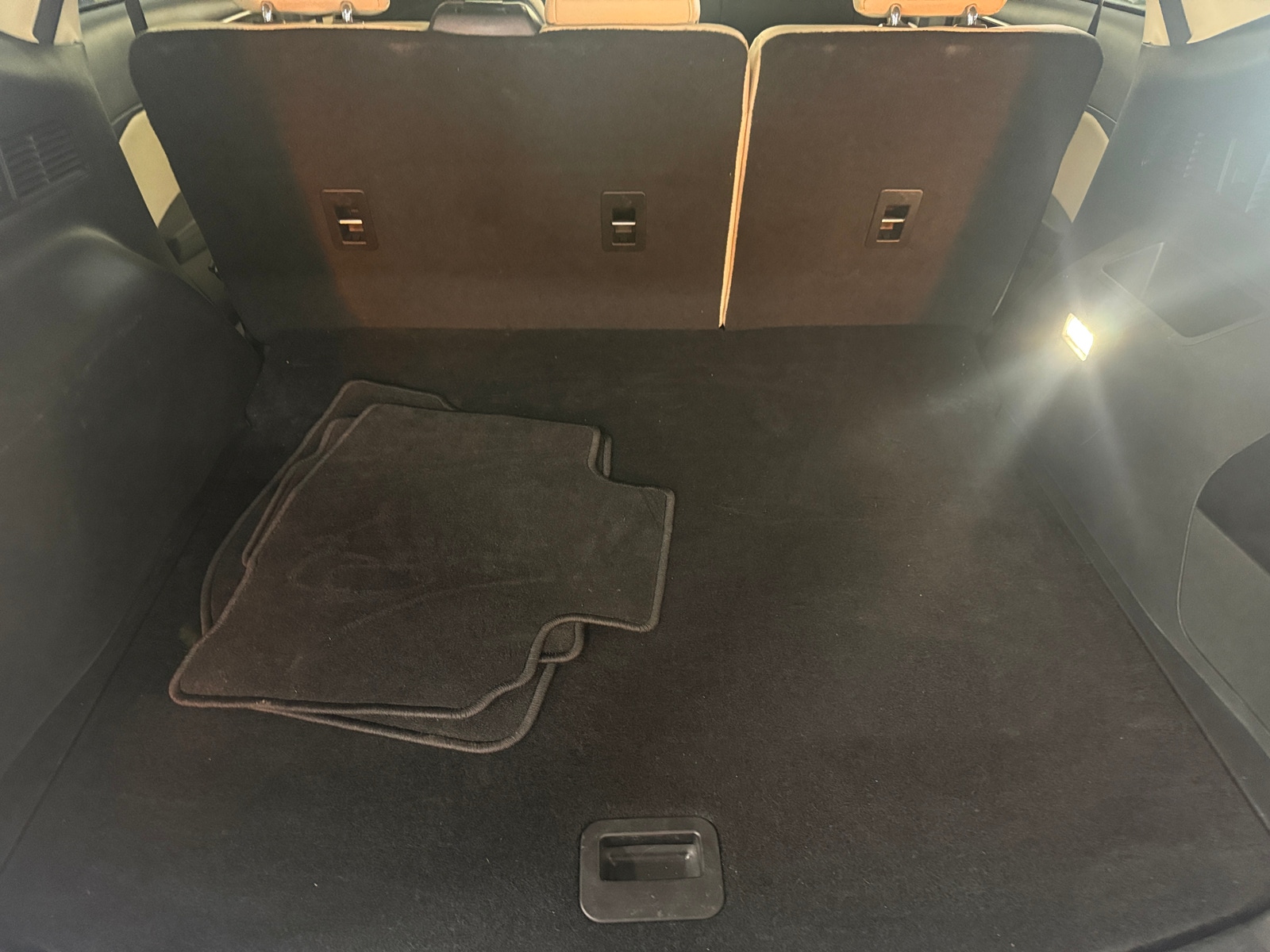 Thumbnail: 2020 Ford Edge - 6