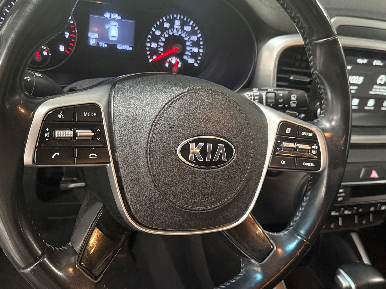 Thumbnail: 2020 Kia Sorento - 5