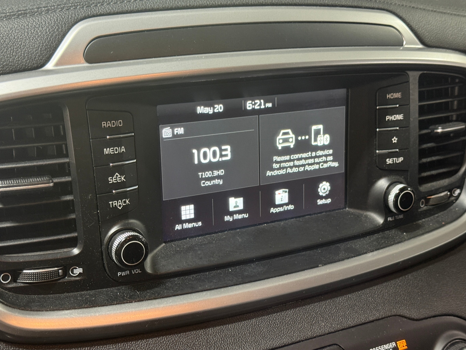 Thumbnail: 2020 Kia Sorento - 4