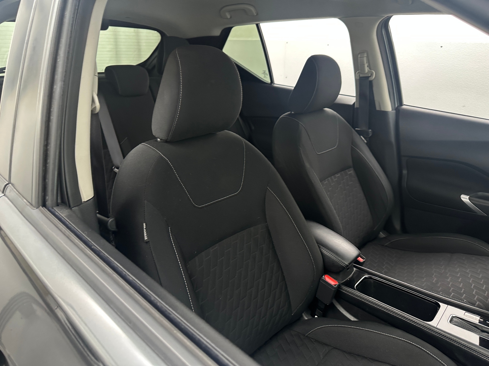 Thumbnail: 2021 Nissan Kicks - 2