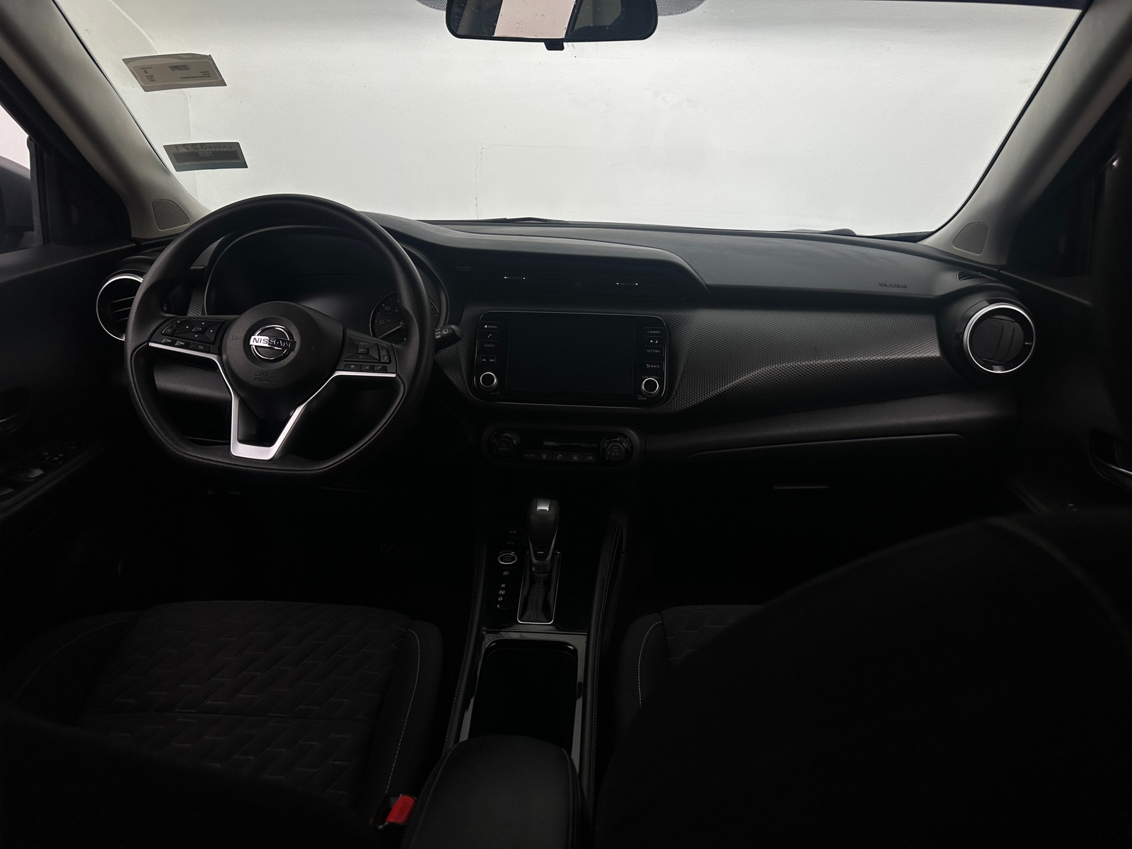 Thumbnail: 2021 Nissan Kicks - 3