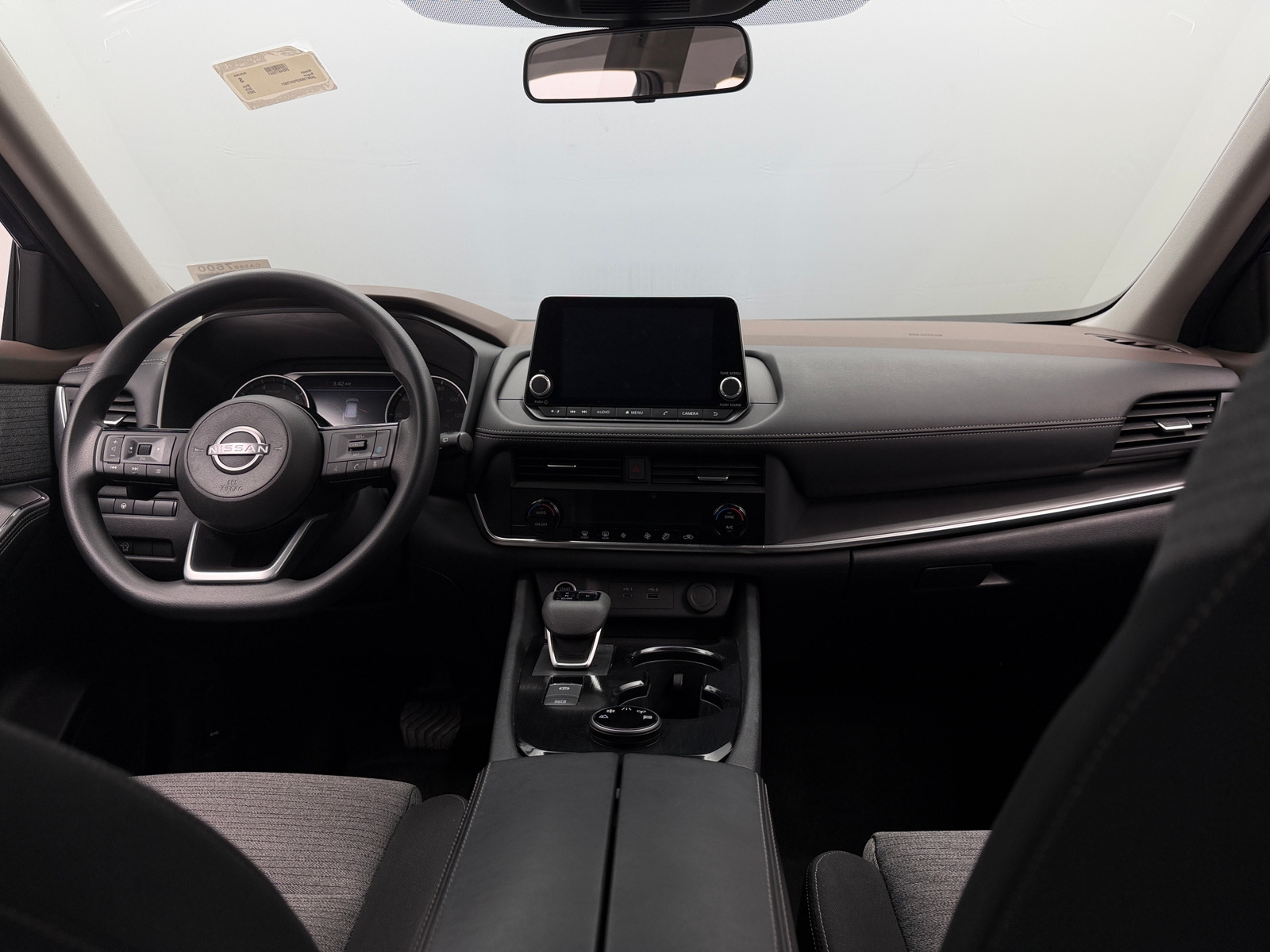 Thumbnail: 2023 Nissan Rogue - 3