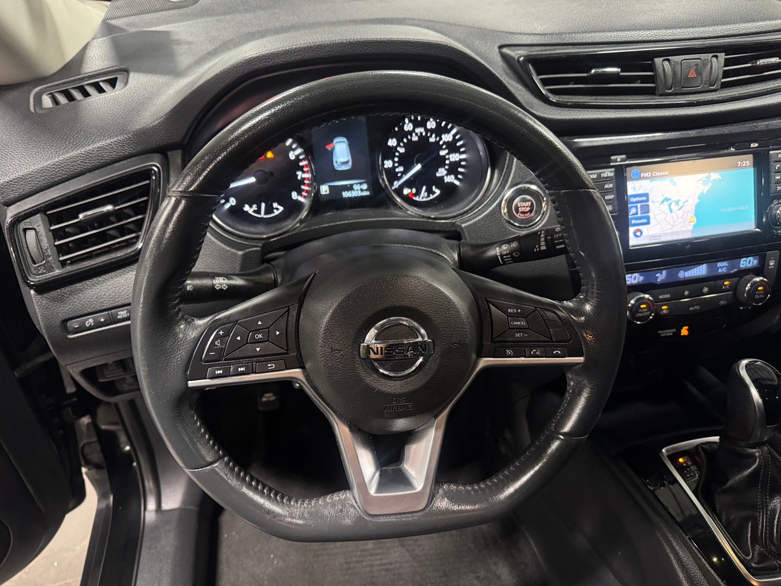 Thumbnail: 2017 Nissan Rogue - 5