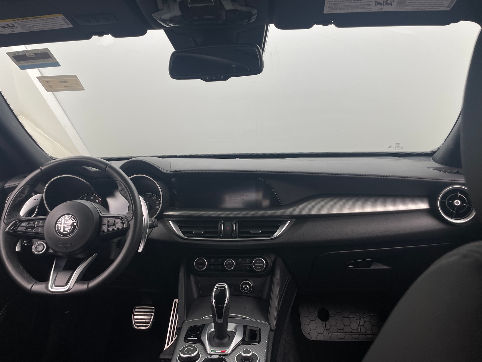 Thumbnail: 2023 Alfa Romeo Stelvio - 2