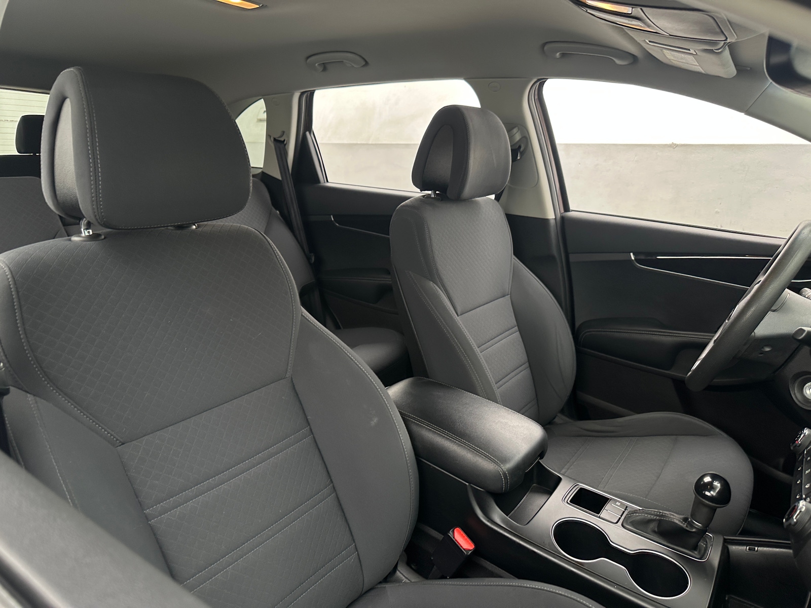 Thumbnail: 2016 Kia Sorento - 2