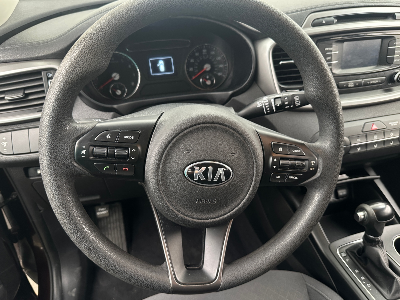 Thumbnail: 2016 Kia Sorento - 5