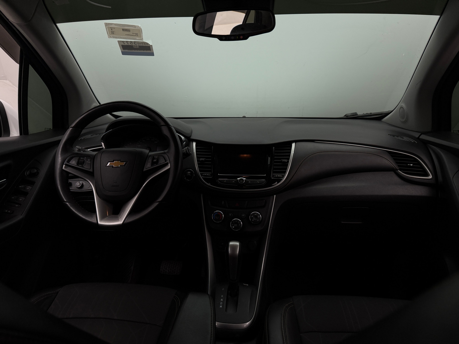 Thumbnail: 2018 Chevrolet Trax - 3