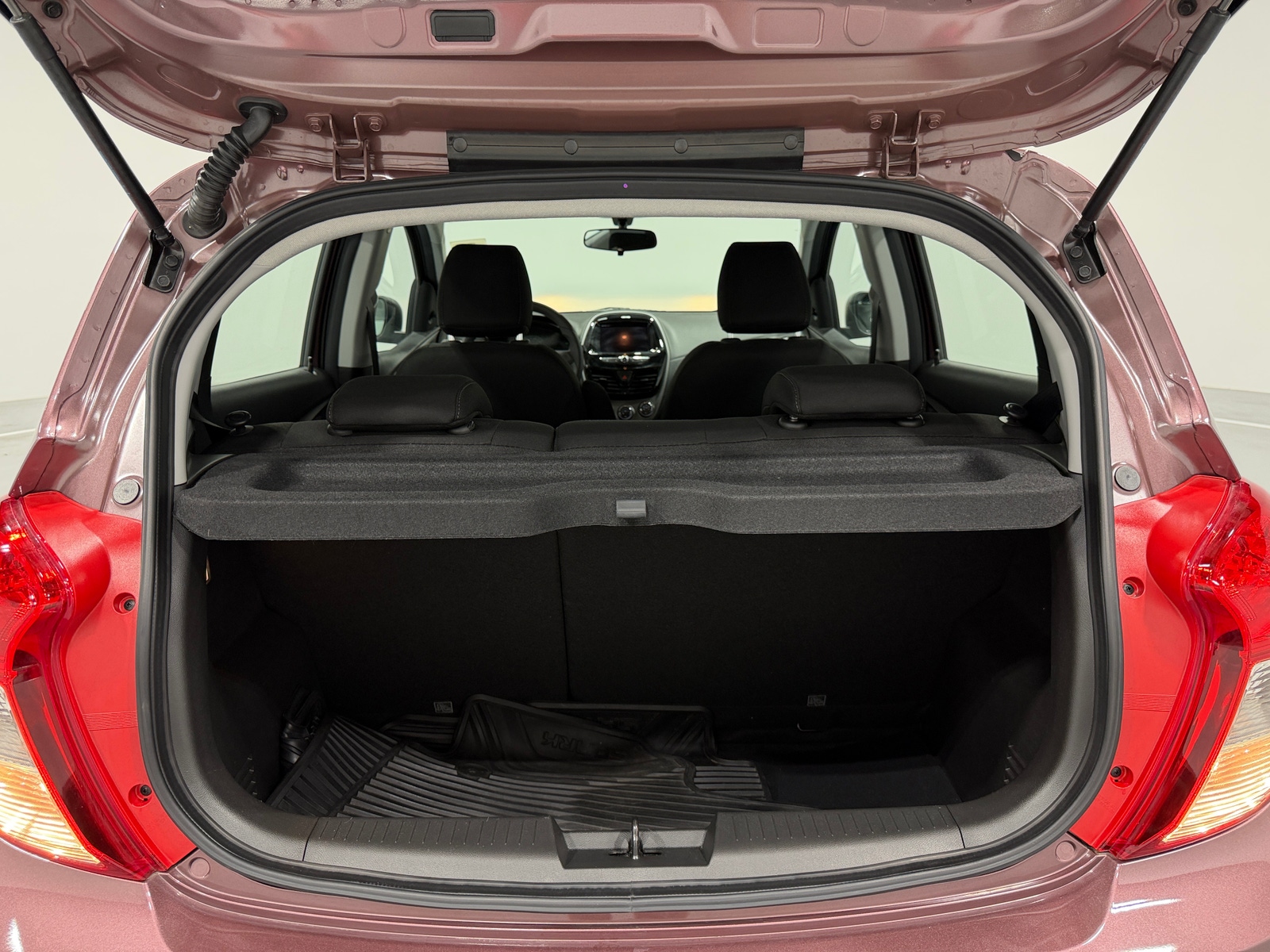 Thumbnail: 2019 Chevrolet Spark - 6
