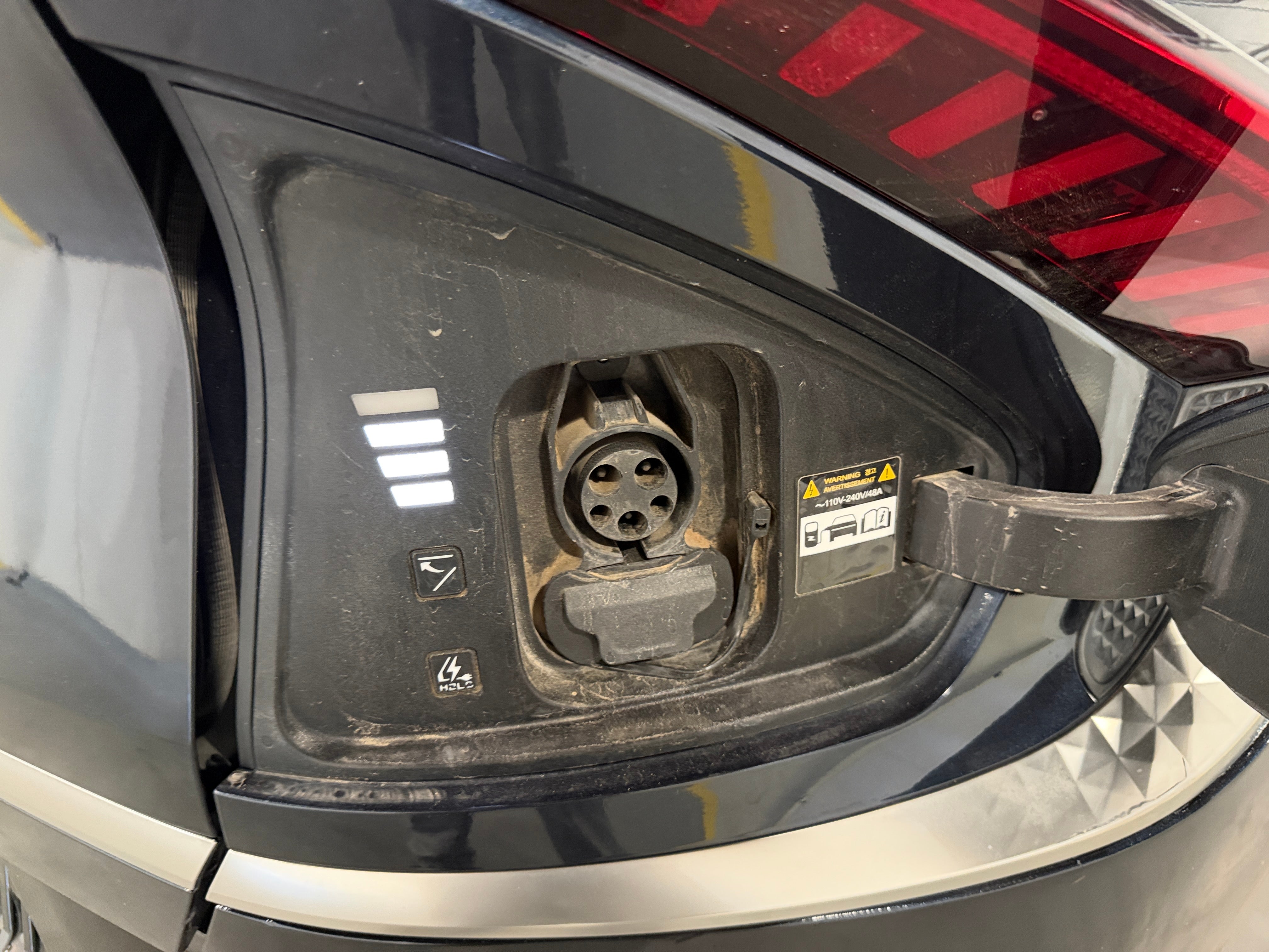 Used 2023 Kia EV6 Wind with VIN KNDC3DLC6P5611424 for sale in Oak Creek, WI
