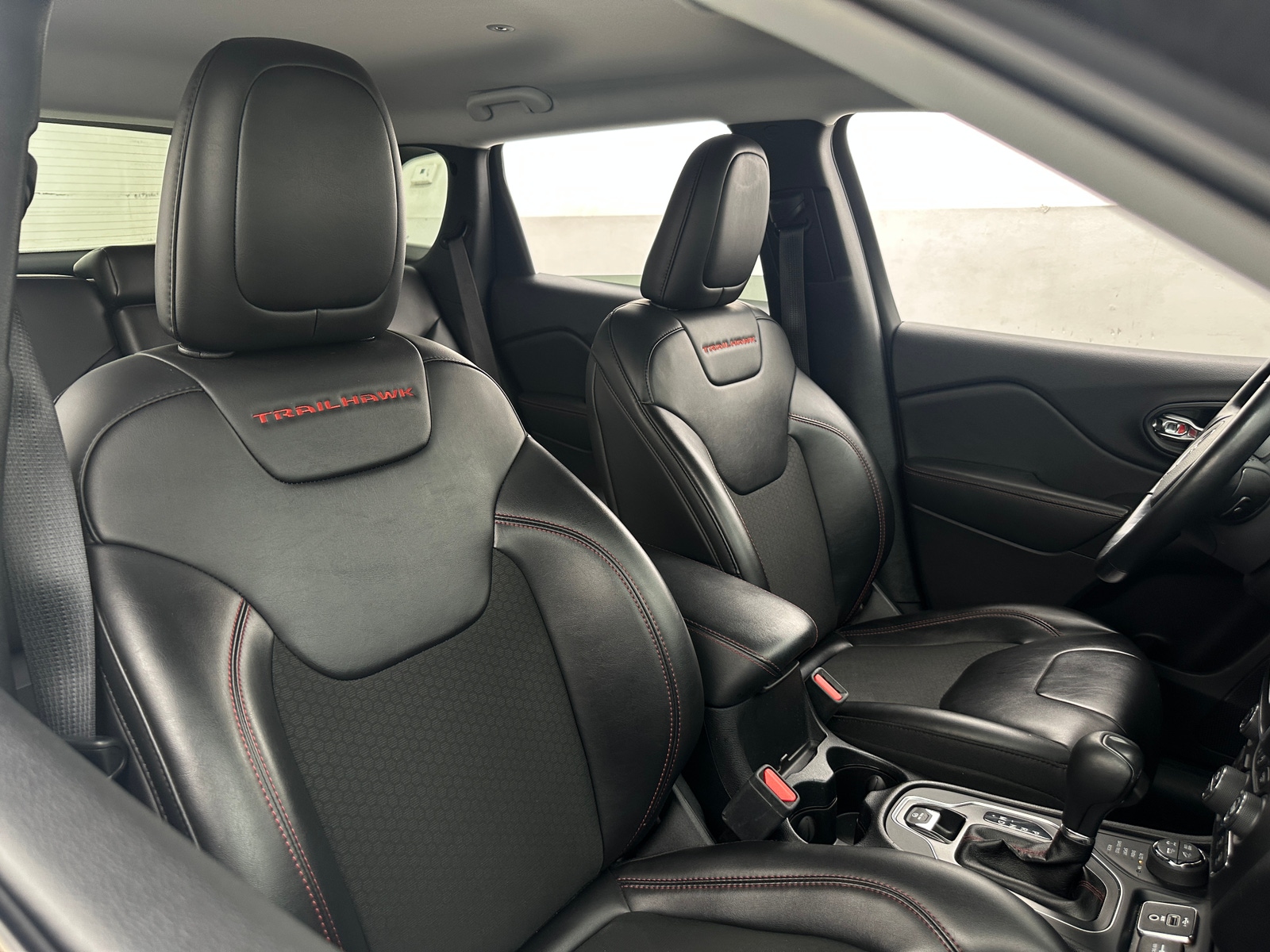 Thumbnail: 2020 Jeep Cherokee - 2