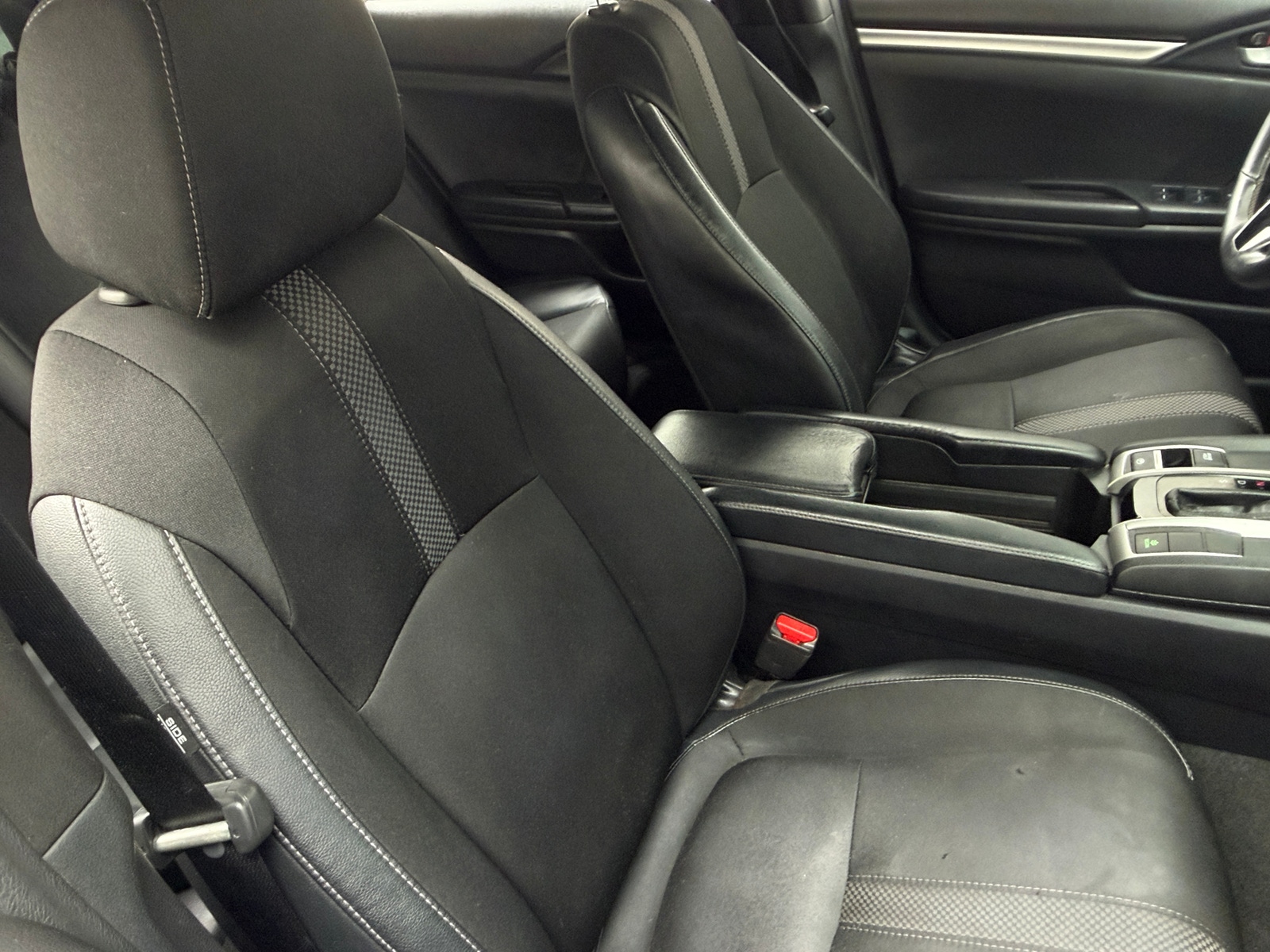 Thumbnail: 2019 Honda Civic - 2