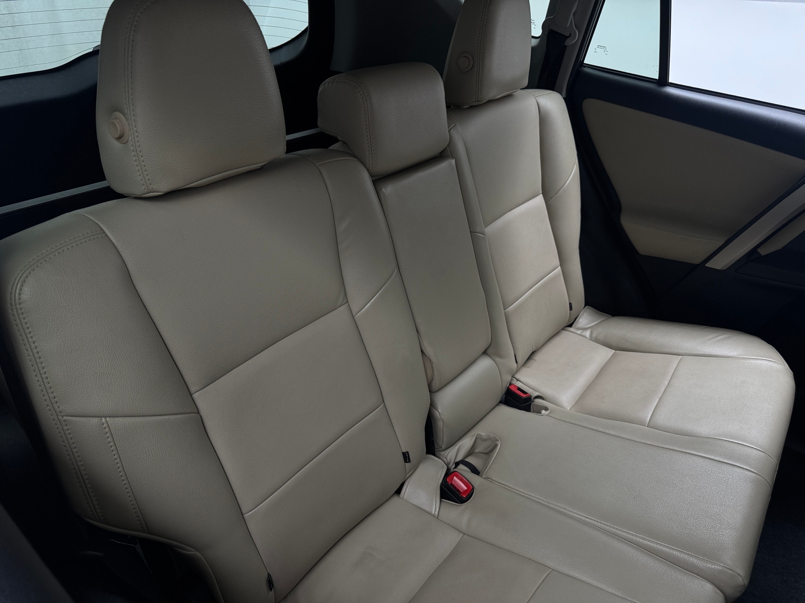 Thumbnail: 2014 Toyota RAV4 - 6