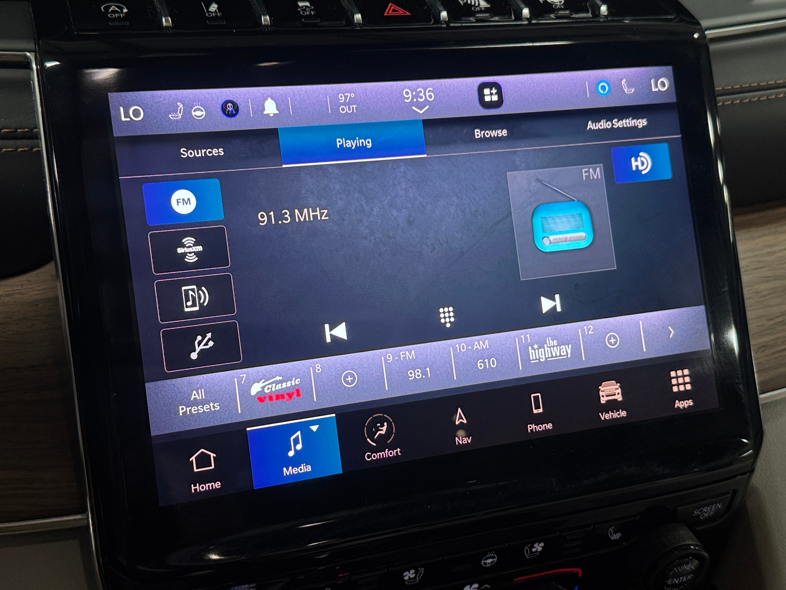 Thumbnail: 2021 Jeep Grand Cherokee L - 3