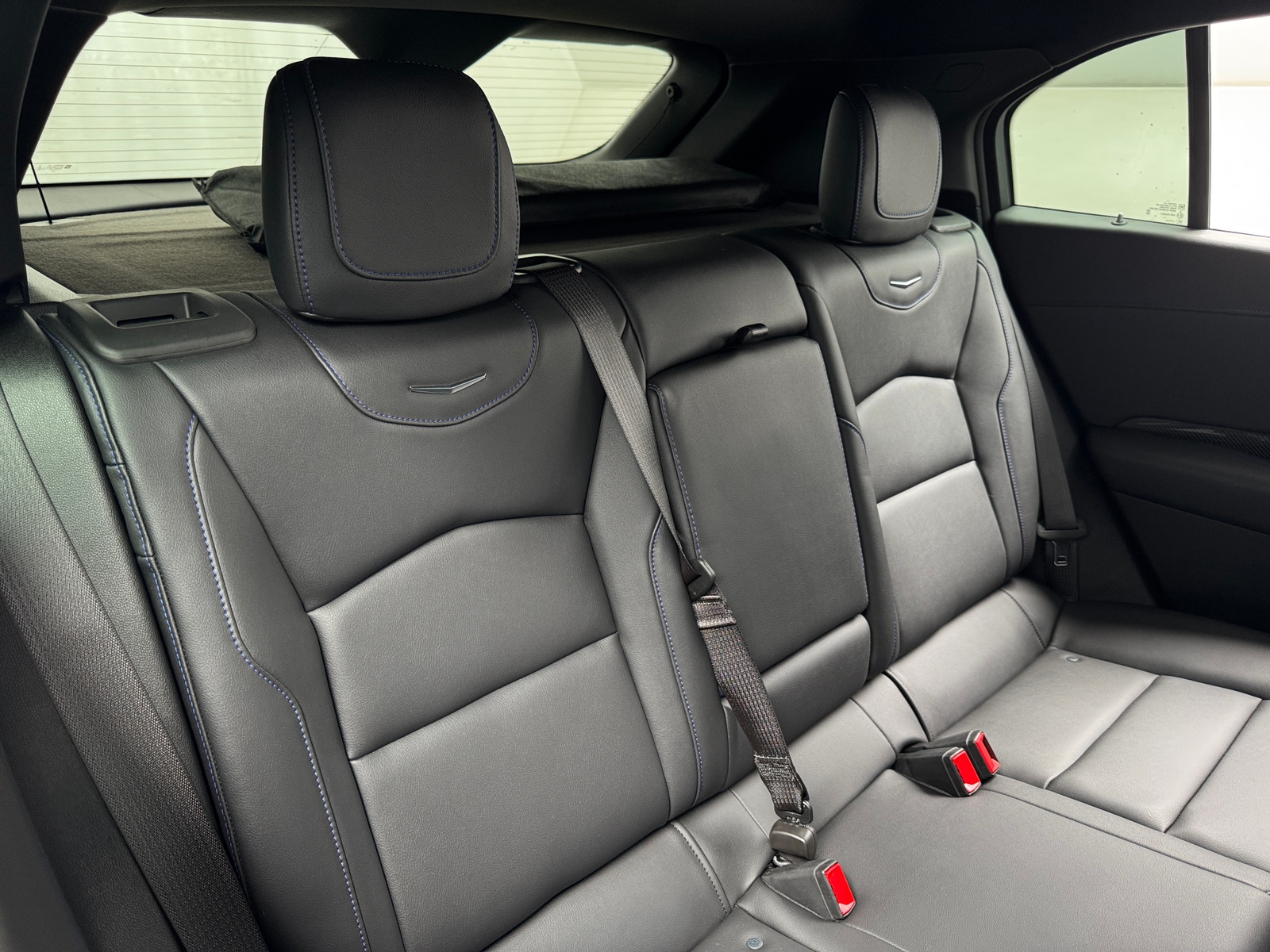 Thumbnail: 2025 Cadillac XT4 - 5
