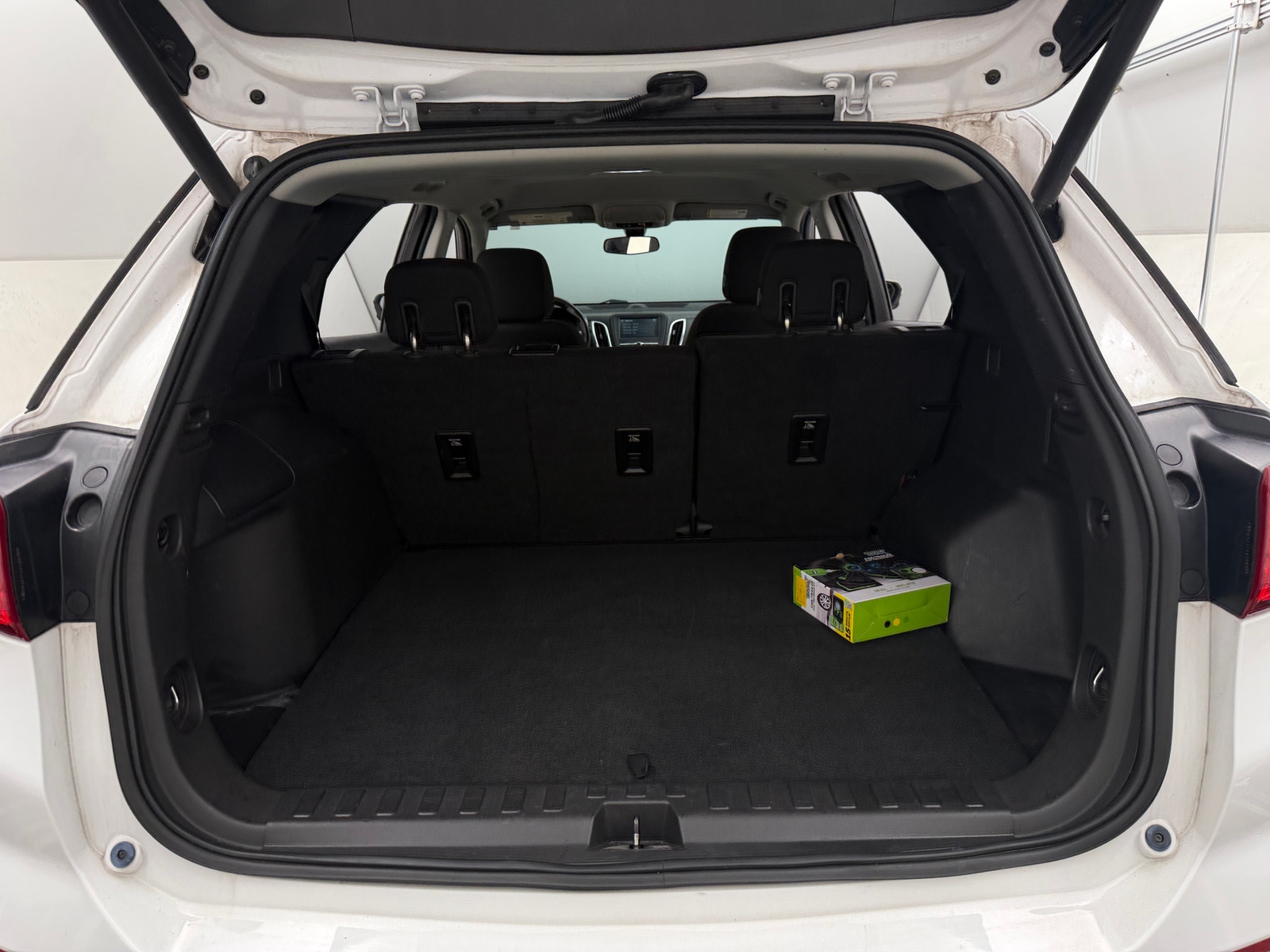 Thumbnail: 2018 Chevrolet Equinox - 7