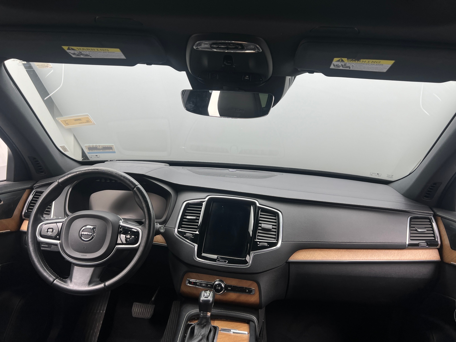 Thumbnail: 2019 Volvo XC90 - 2