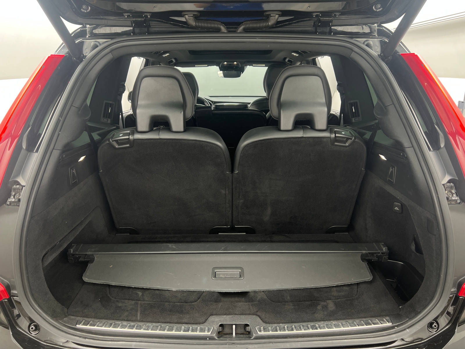 Thumbnail: 2019 Volvo XC90 - 6
