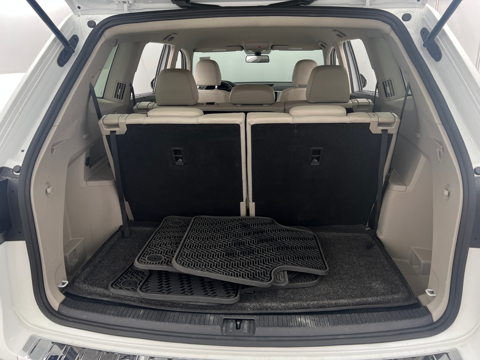 Thumbnail: 2019 Volkswagen Atlas - 7