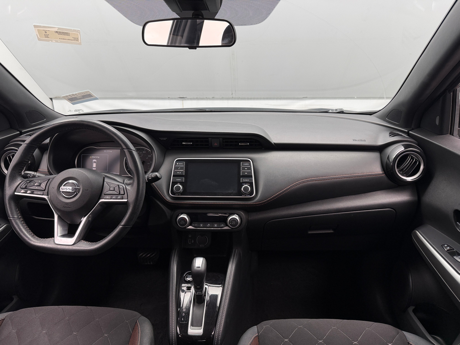 Thumbnail: 2020 Nissan Kicks - 3