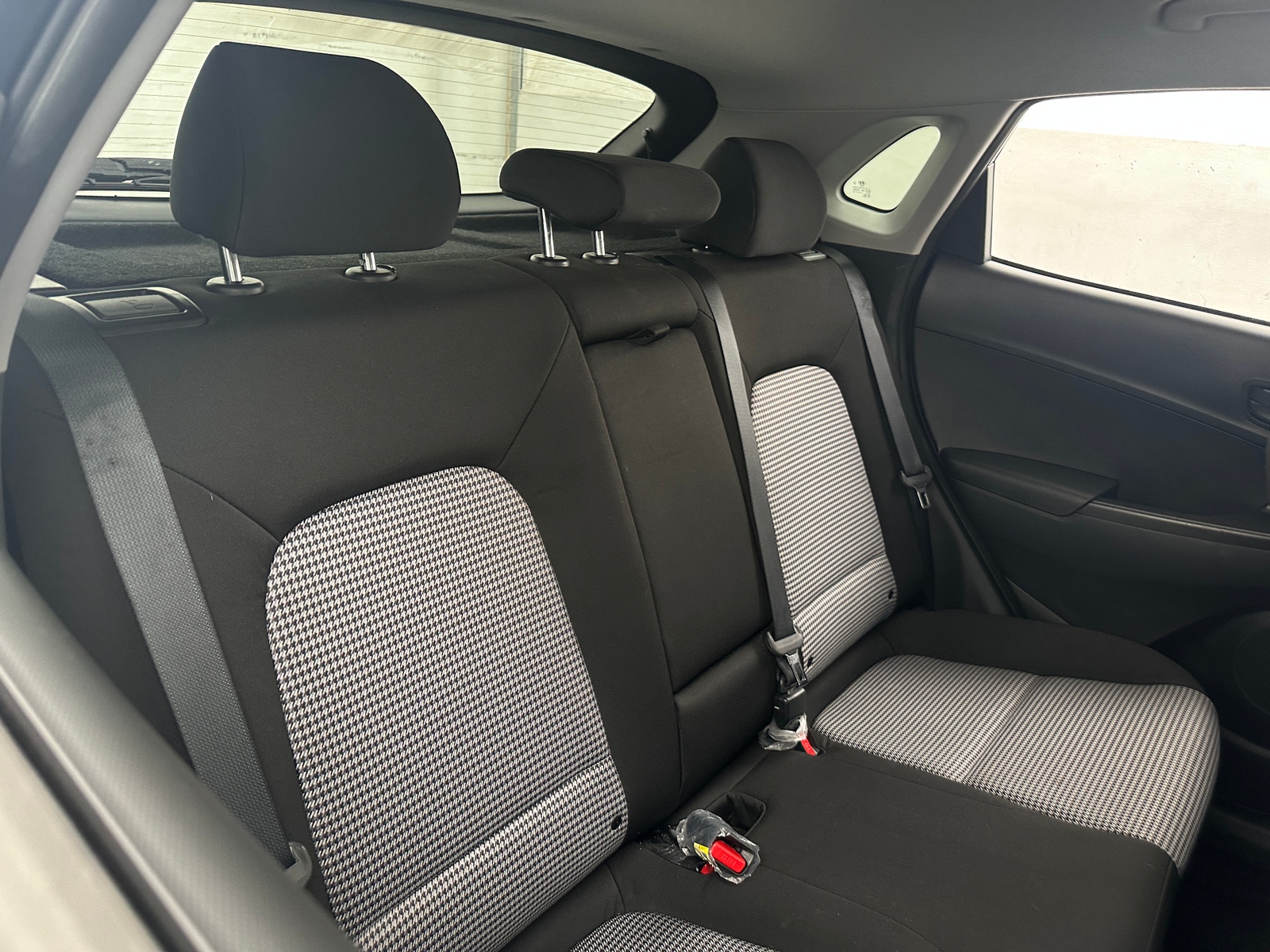 Thumbnail: 2021 Hyundai Kona - 6