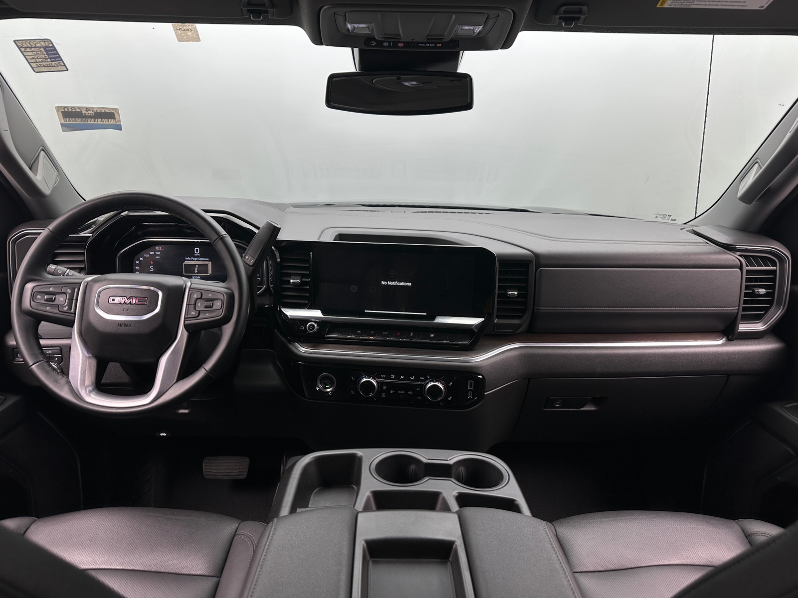 Thumbnail: 2024 GMC Sierra 1500 - 3