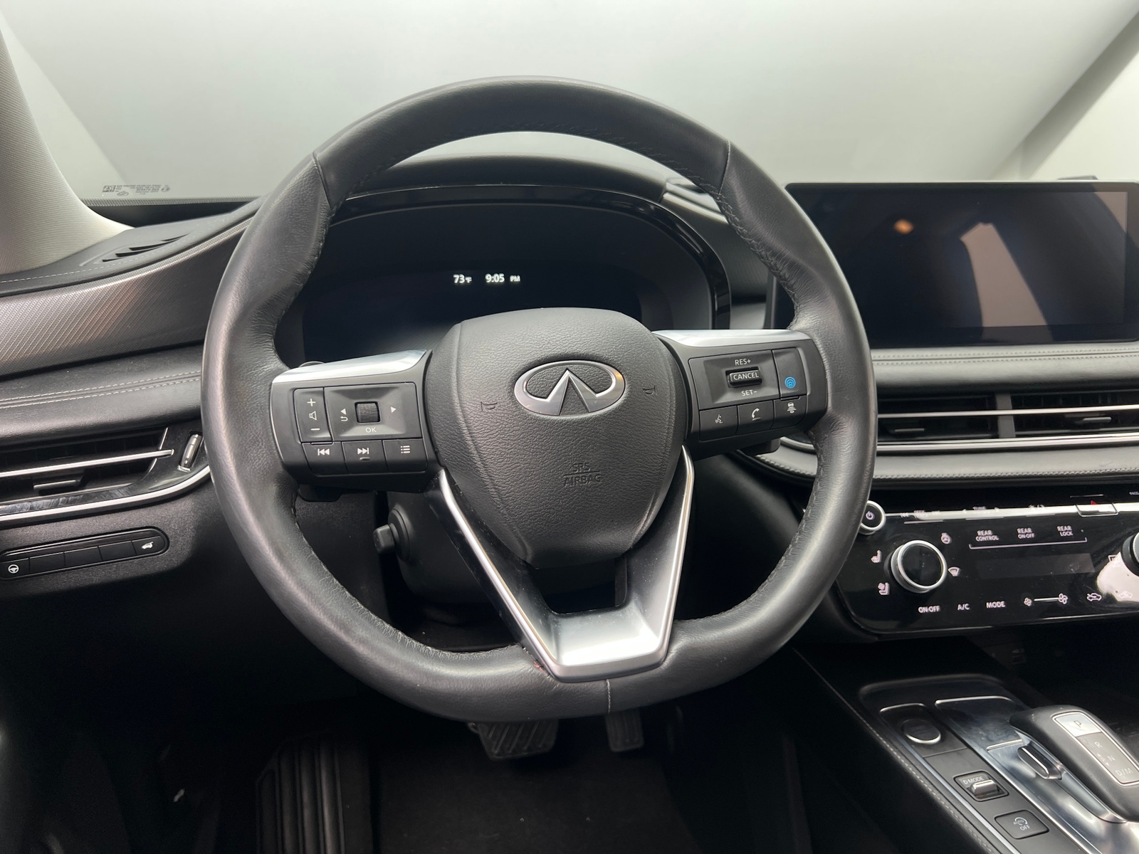 Thumbnail: 2023 INFINITI QX60 - 4