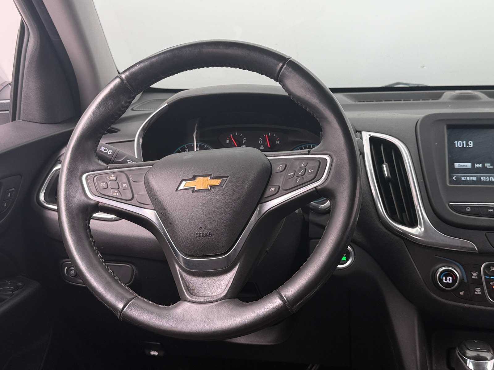 Thumbnail: 2018 Chevrolet Equinox - 5