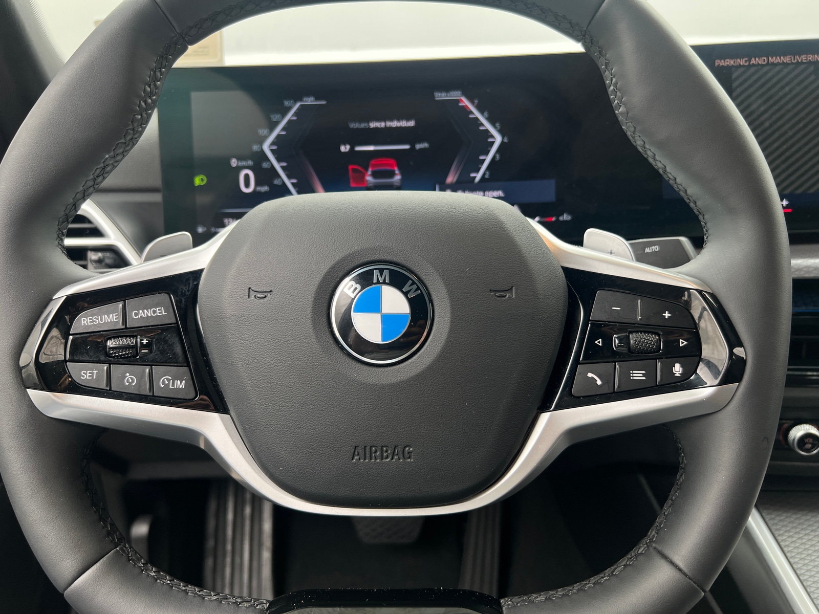 Thumbnail: 2026 BMW 3 Series - 4