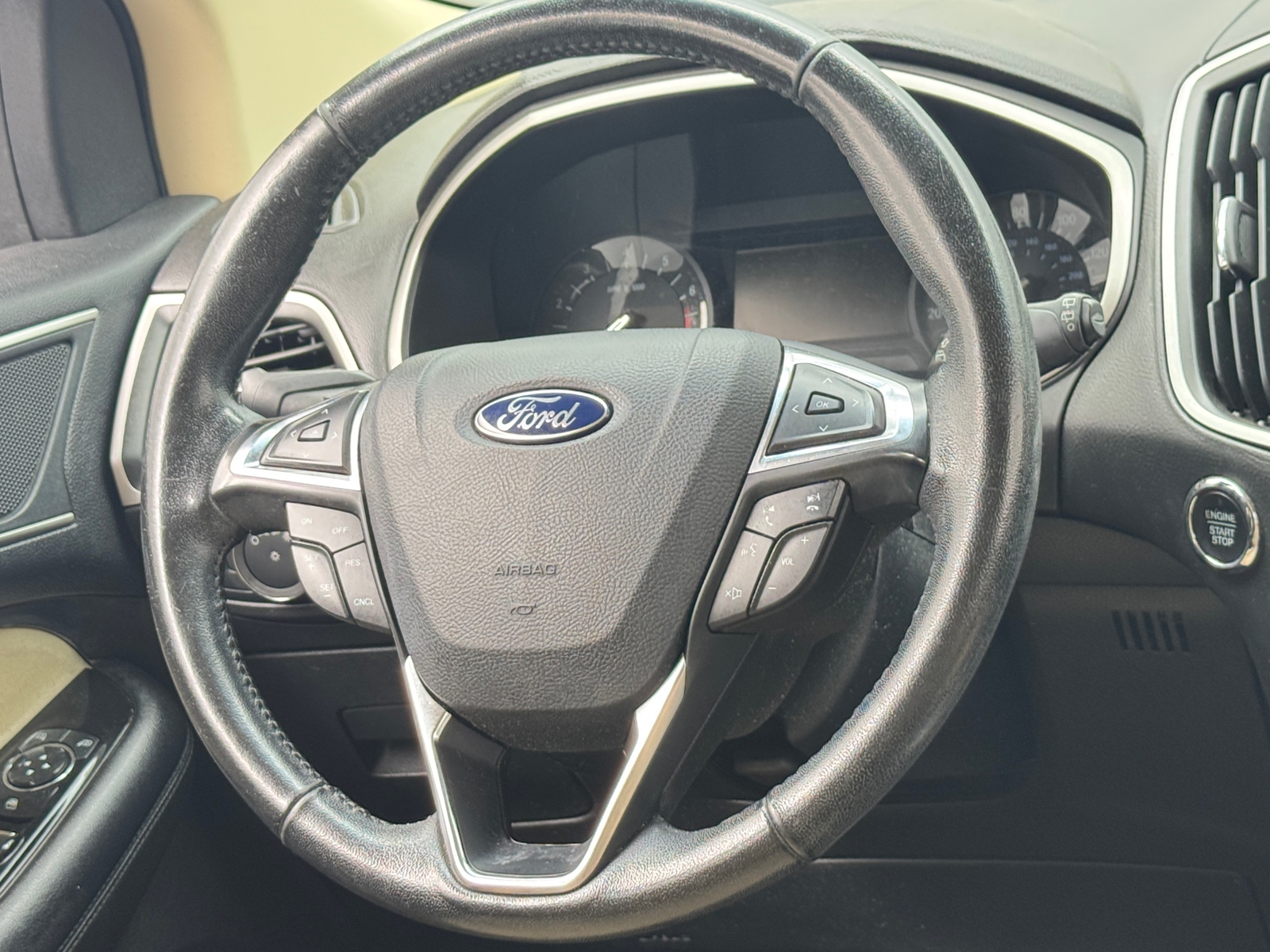 Thumbnail: 2017 Ford Edge - 5