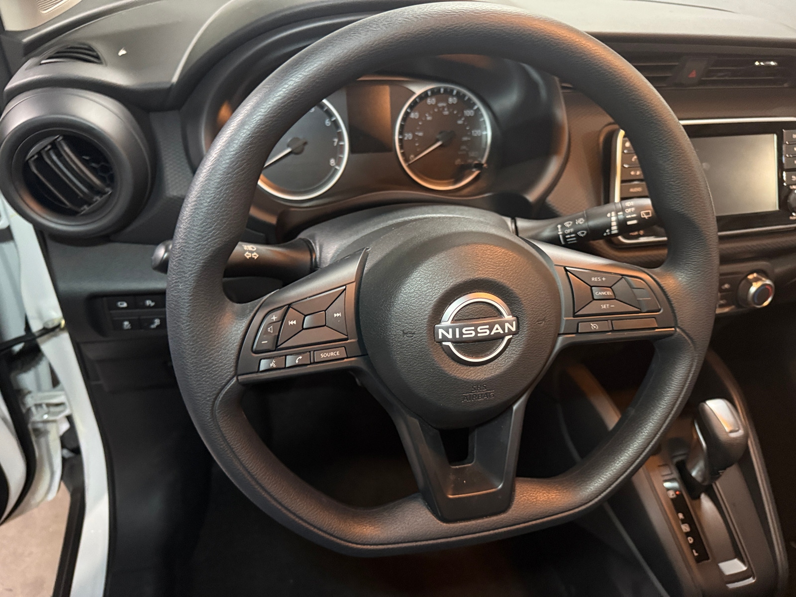 Thumbnail: 2025 Nissan Kicks - 5