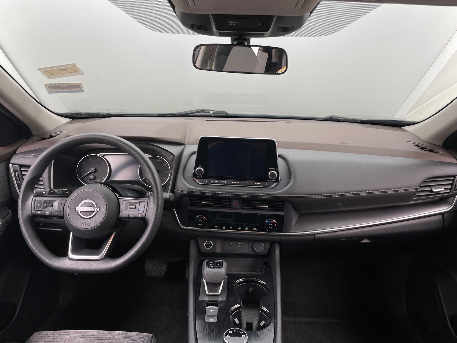 Thumbnail: 2023 Nissan Rogue - 3