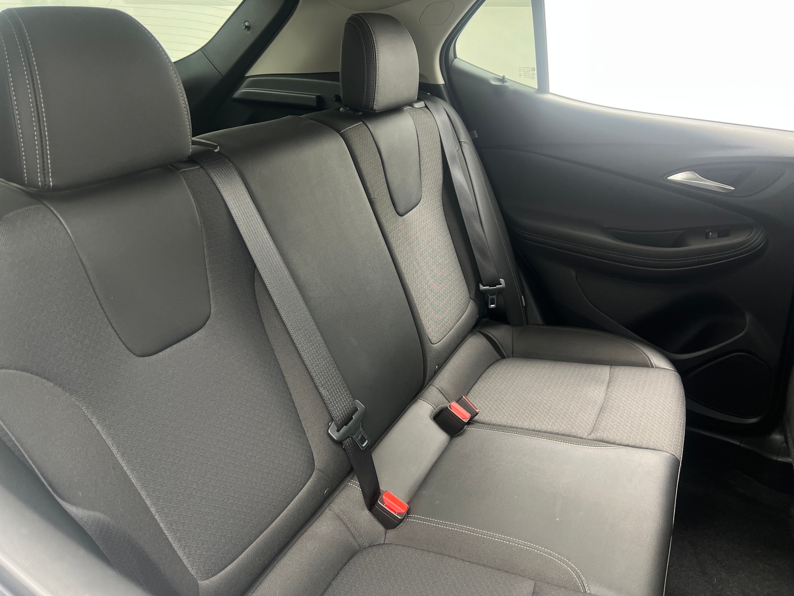 Thumbnail: 2025 Buick Encore GX - 5