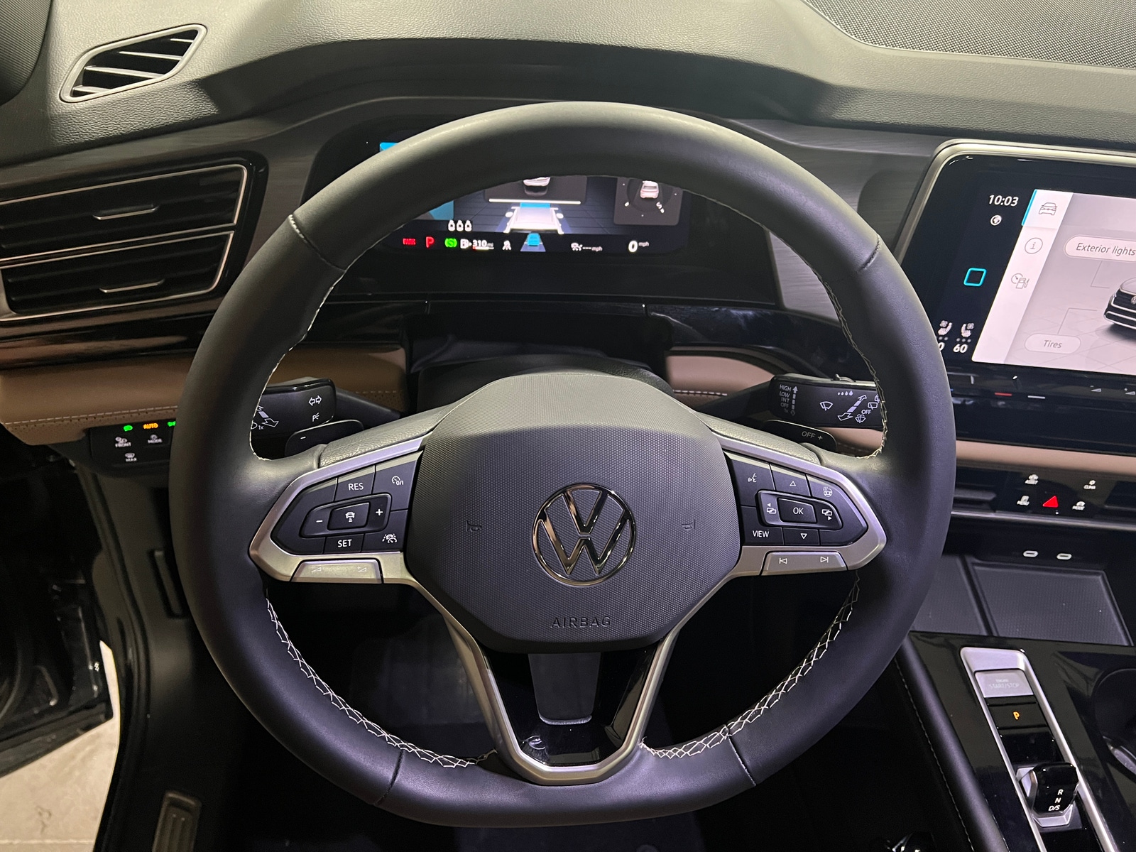 Thumbnail: 2024 Volkswagen Atlas - 4